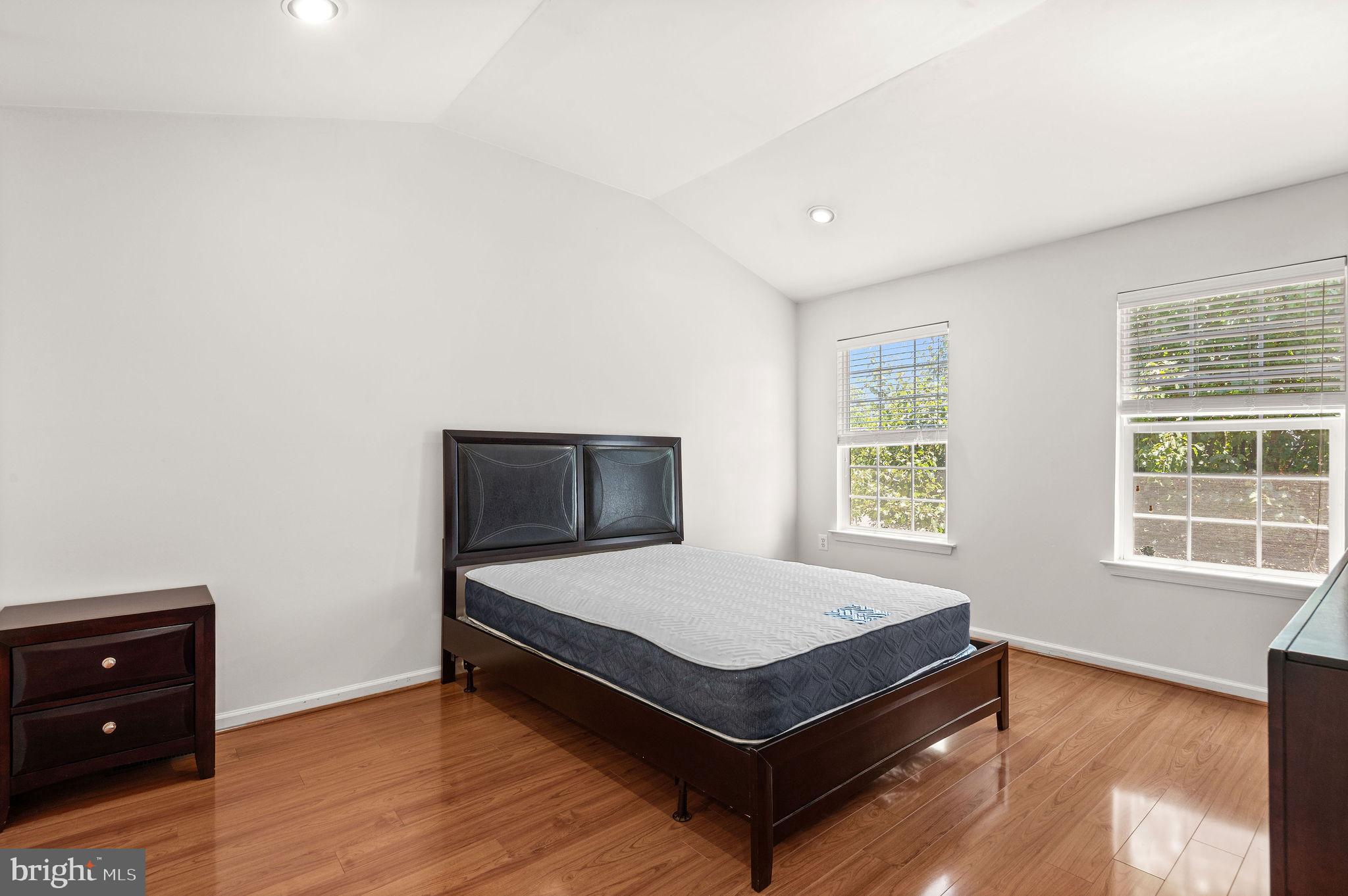 HEATHER MEADOWS - Residential