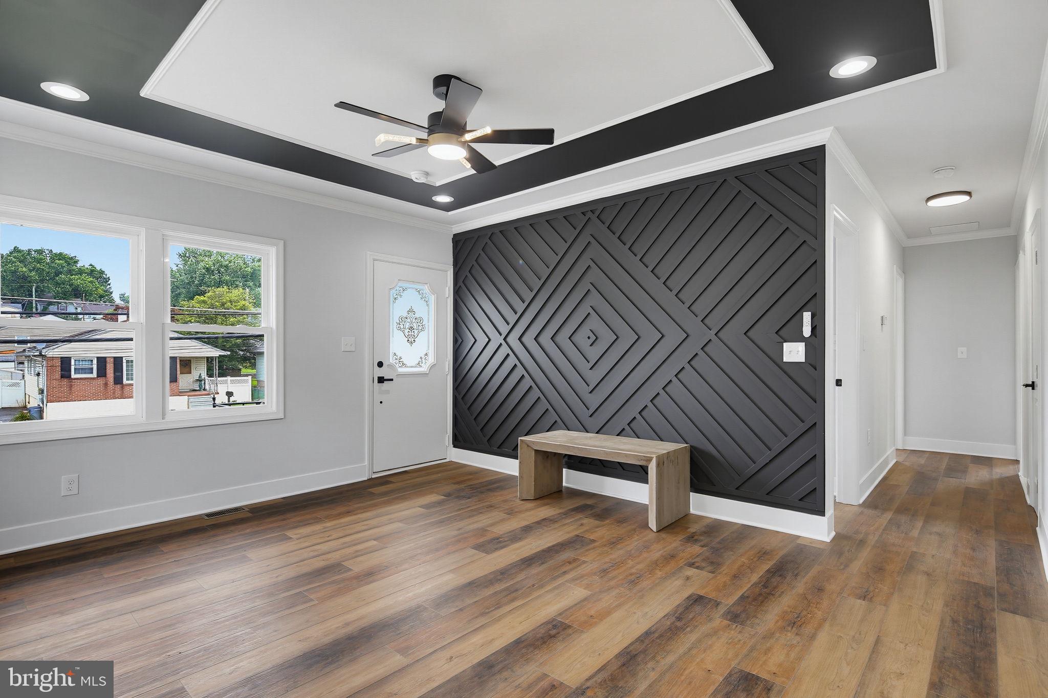 LANDSDOWNE - Residential
