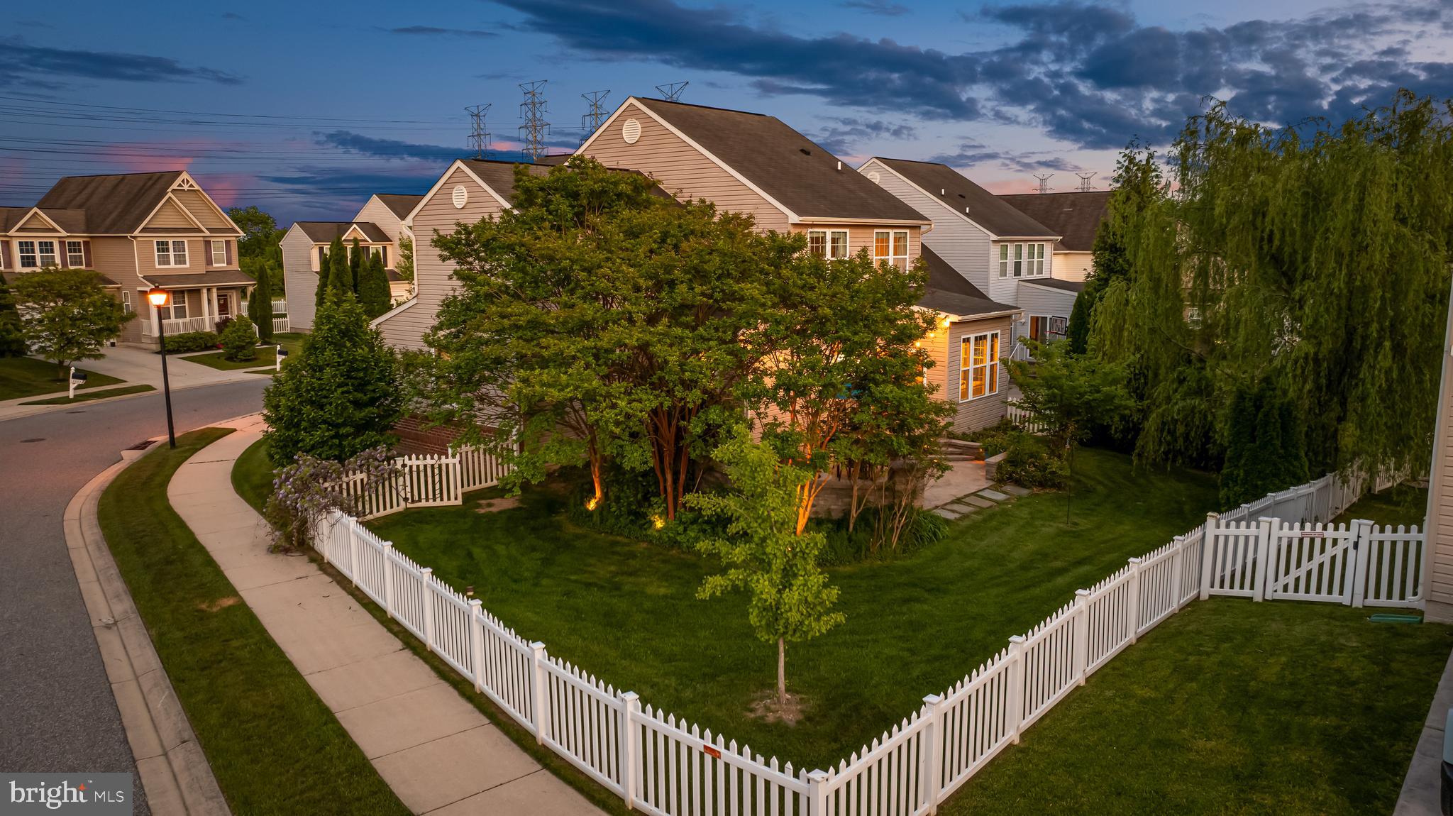PERRY MEADOWS - Residential