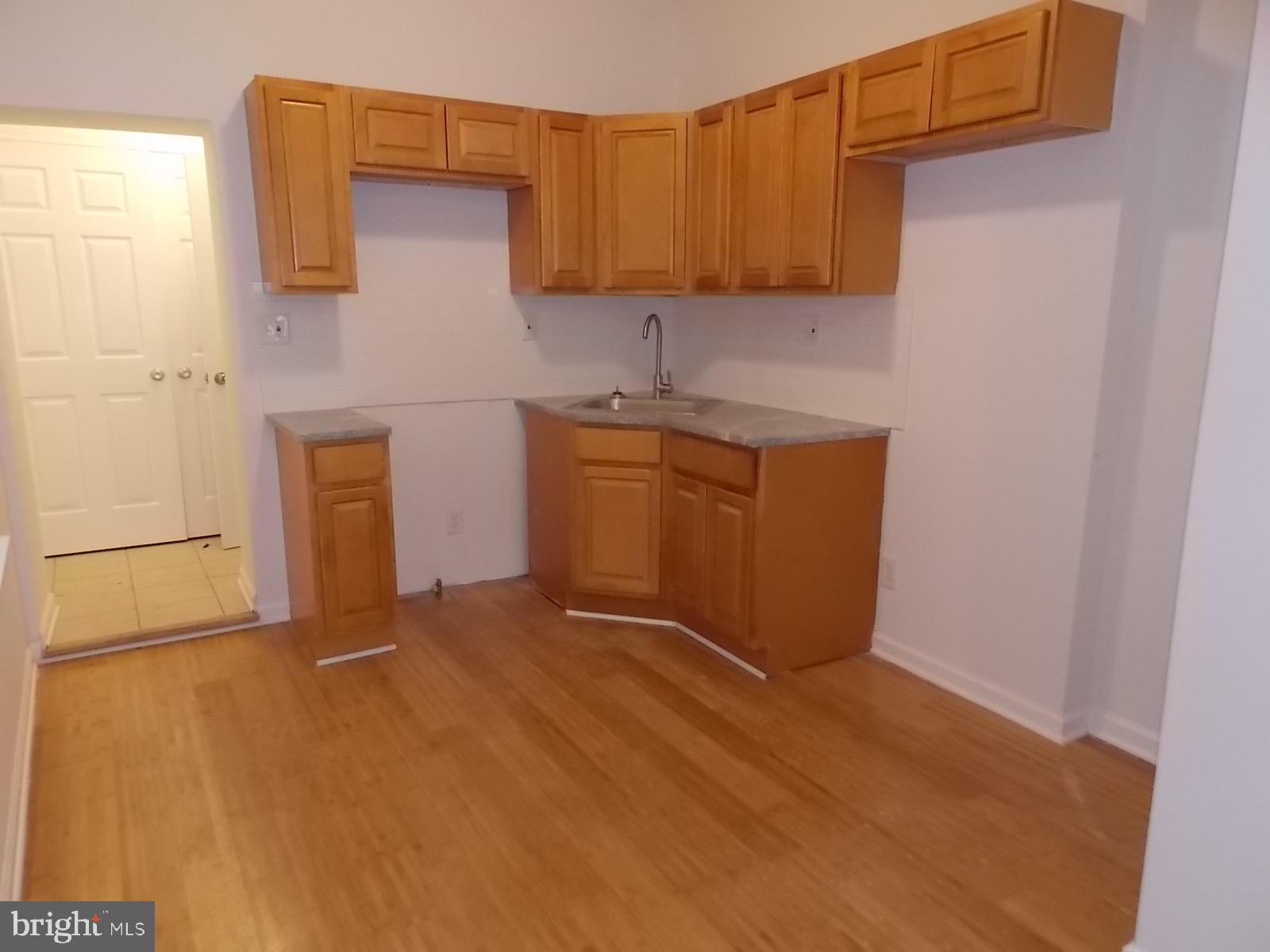 STRAWBERRY MANSION - Residential