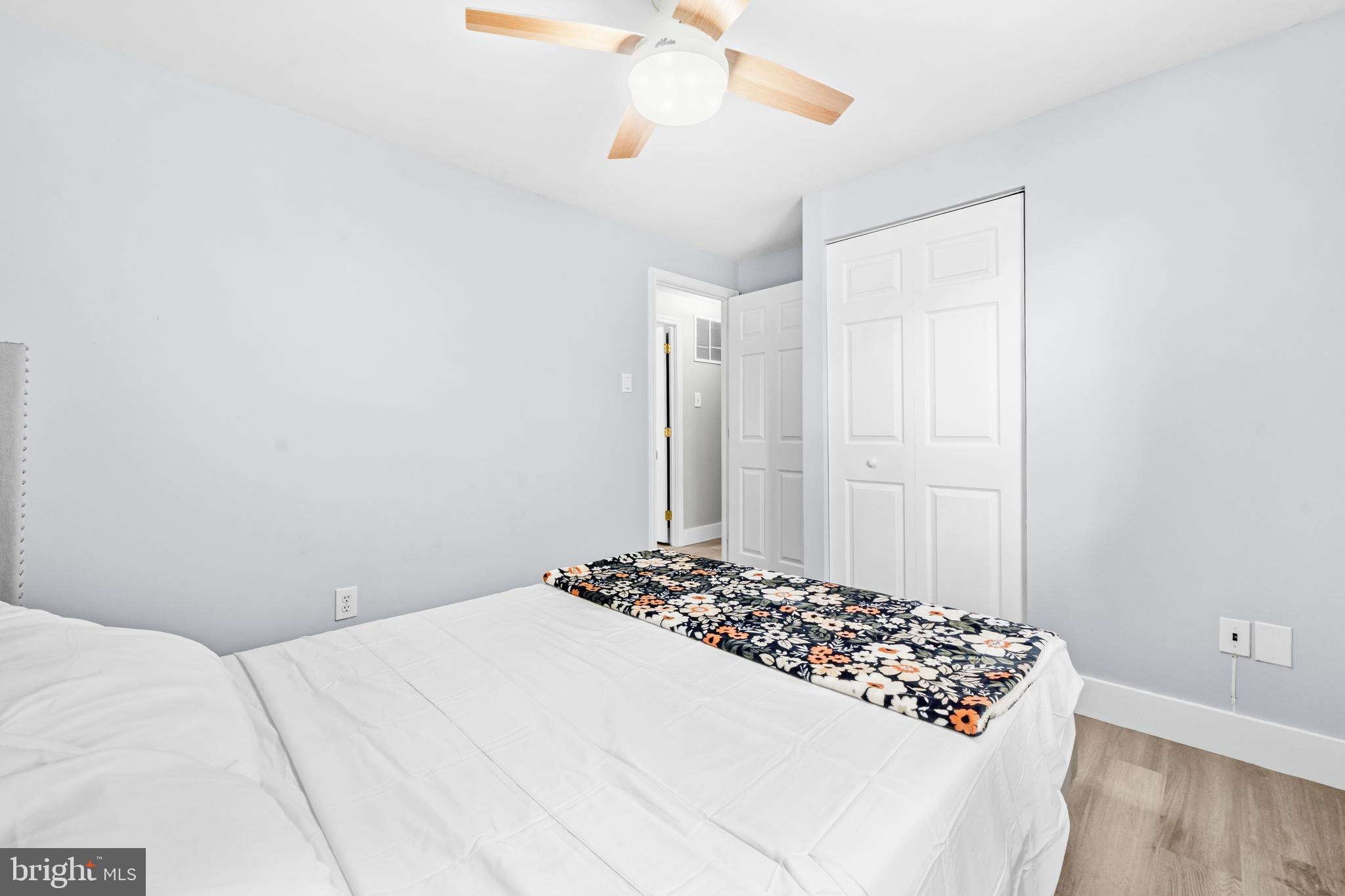 FOX MILL ESTATES - Residential