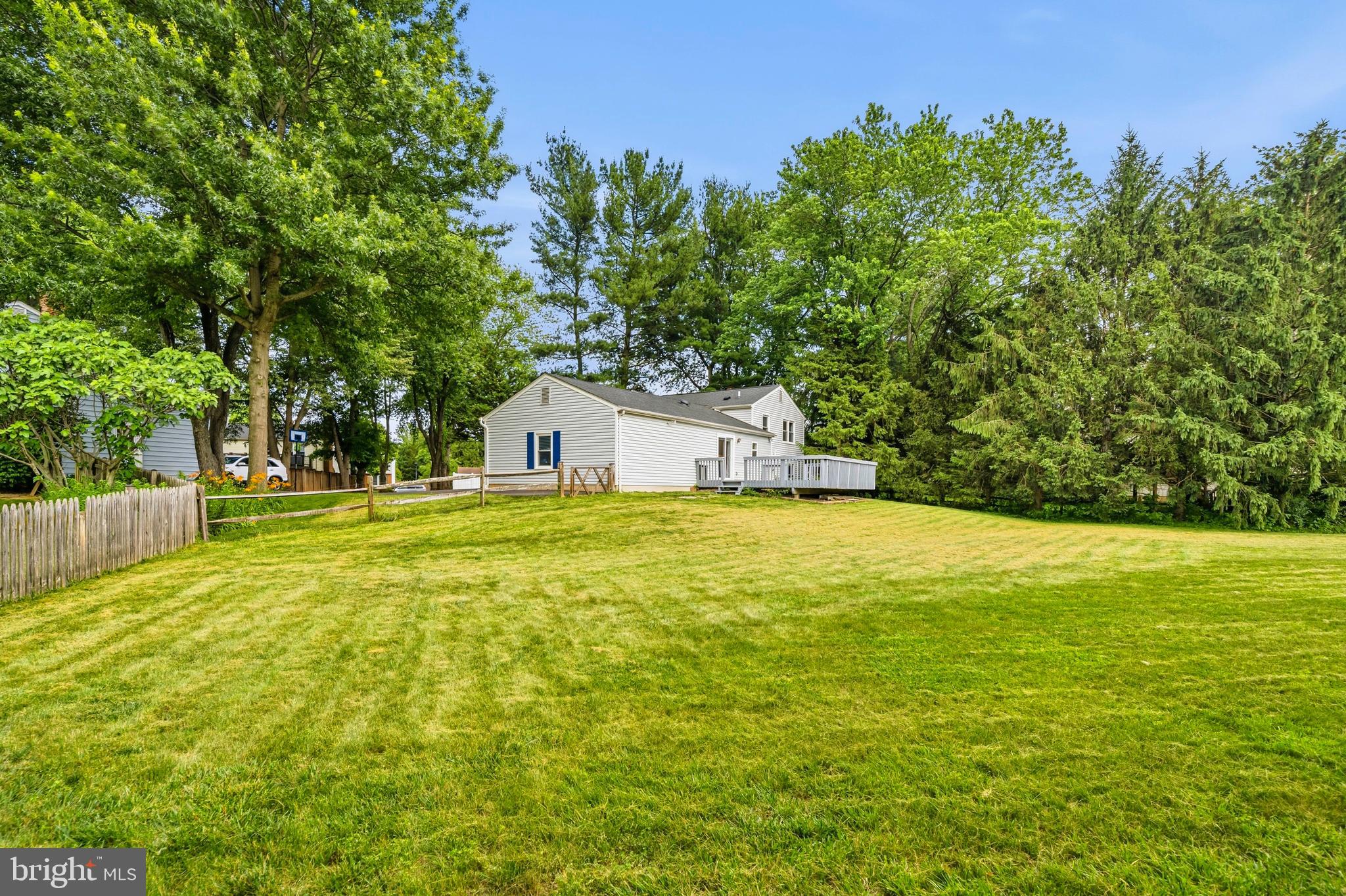 FOX MILL ESTATES - Residential