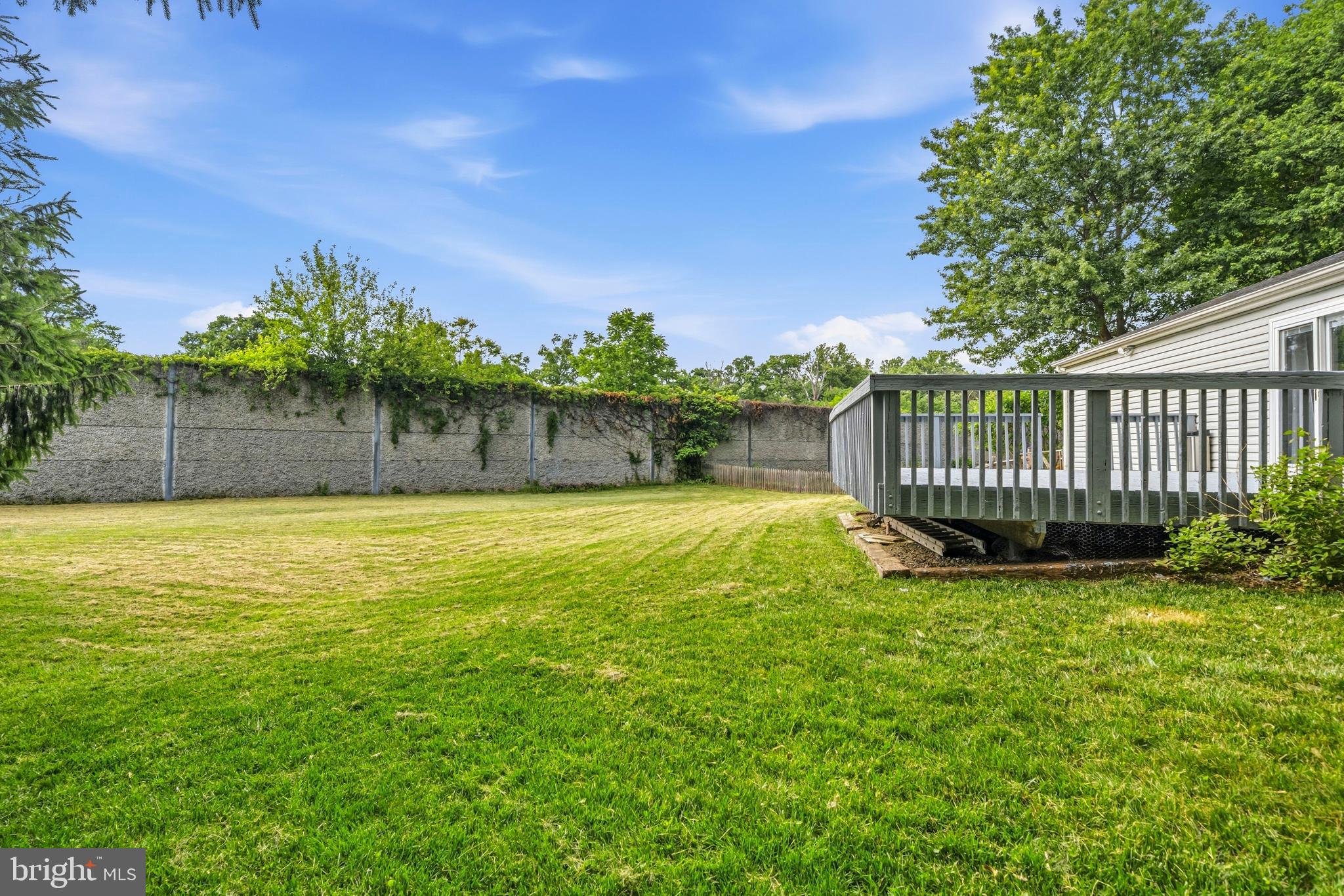 FOX MILL ESTATES - Residential
