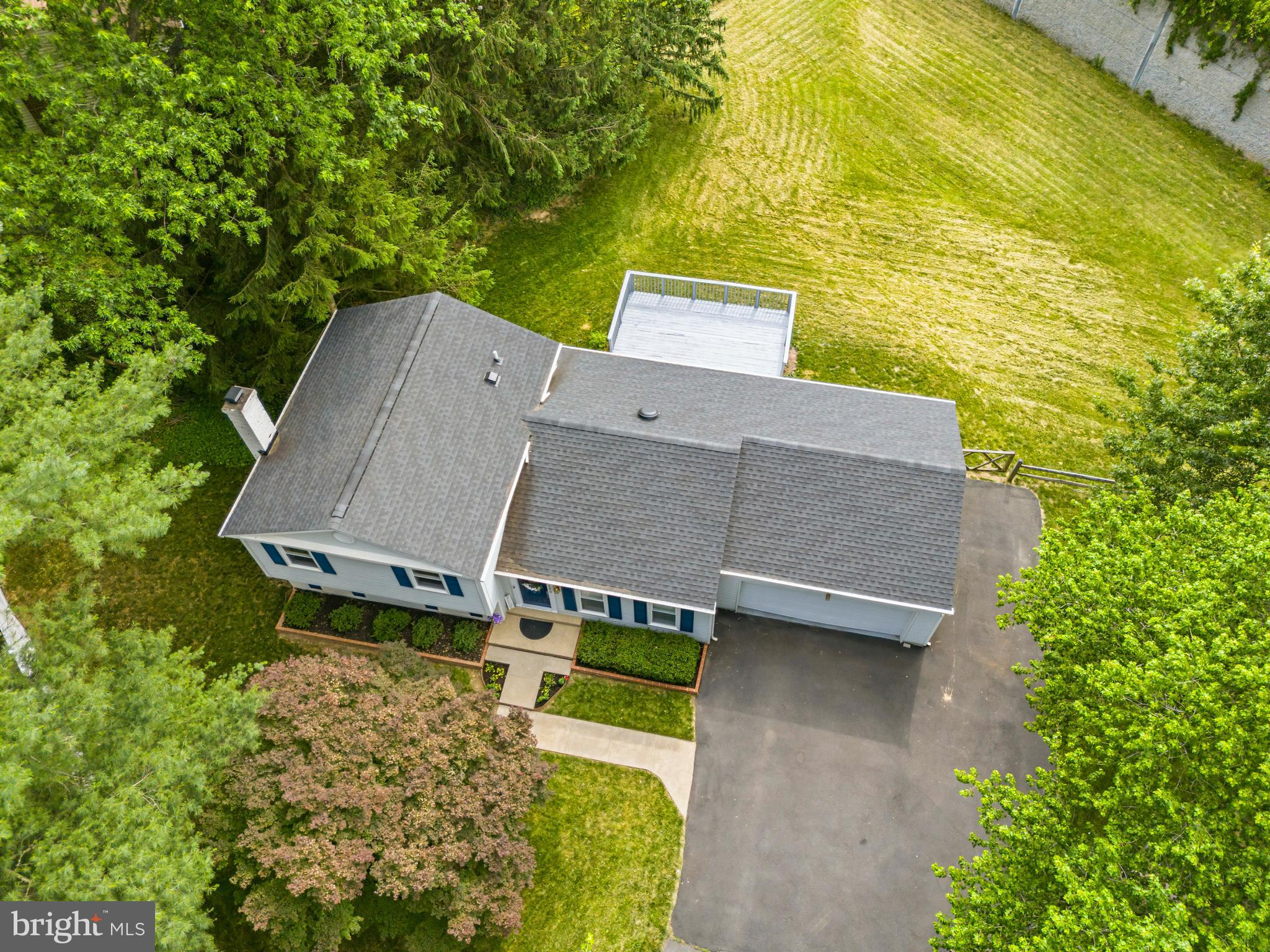 FOX MILL ESTATES - Residential