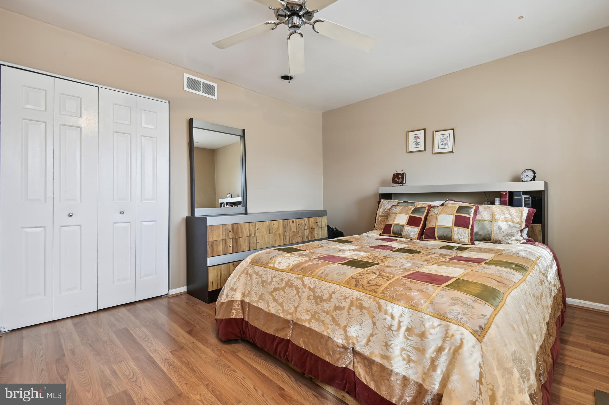 WORTHINGTON RIDGE - Residential