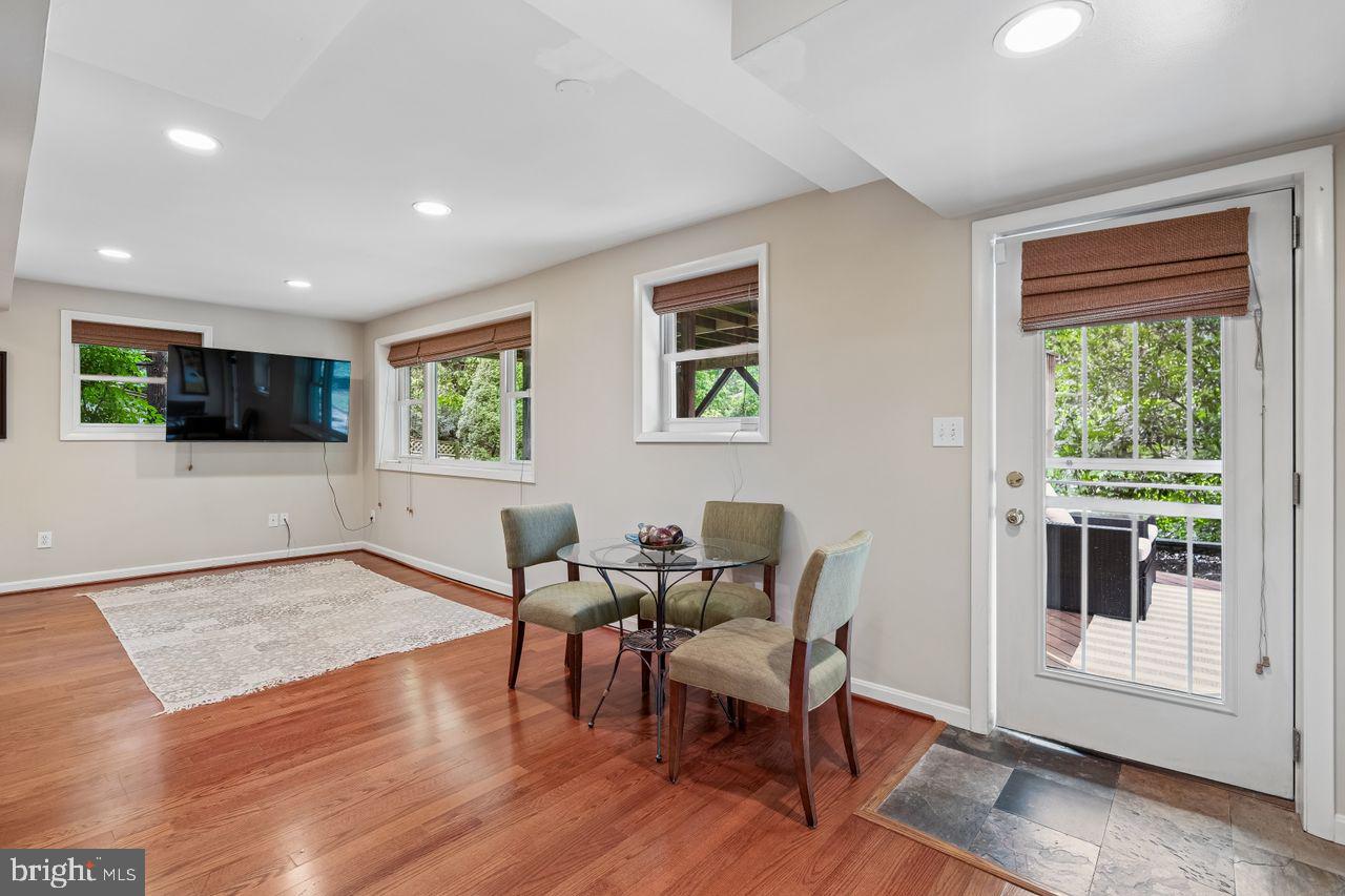 DONNEYBROOK - Residential