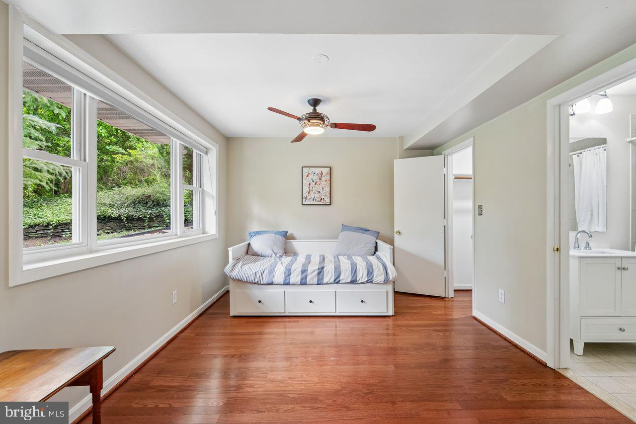 DONNEYBROOK - Residential
