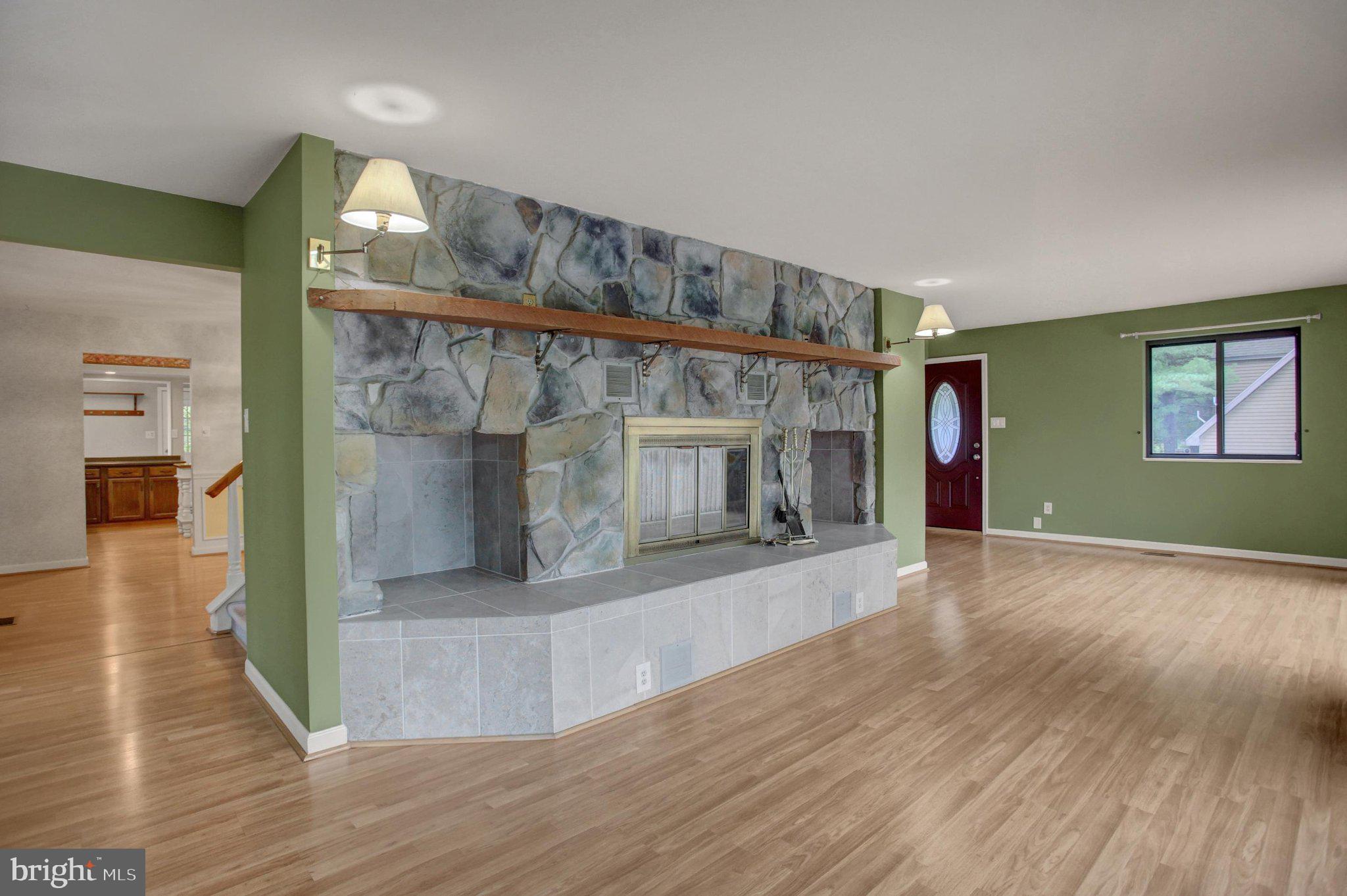 KEEDYSVILLE - Residential