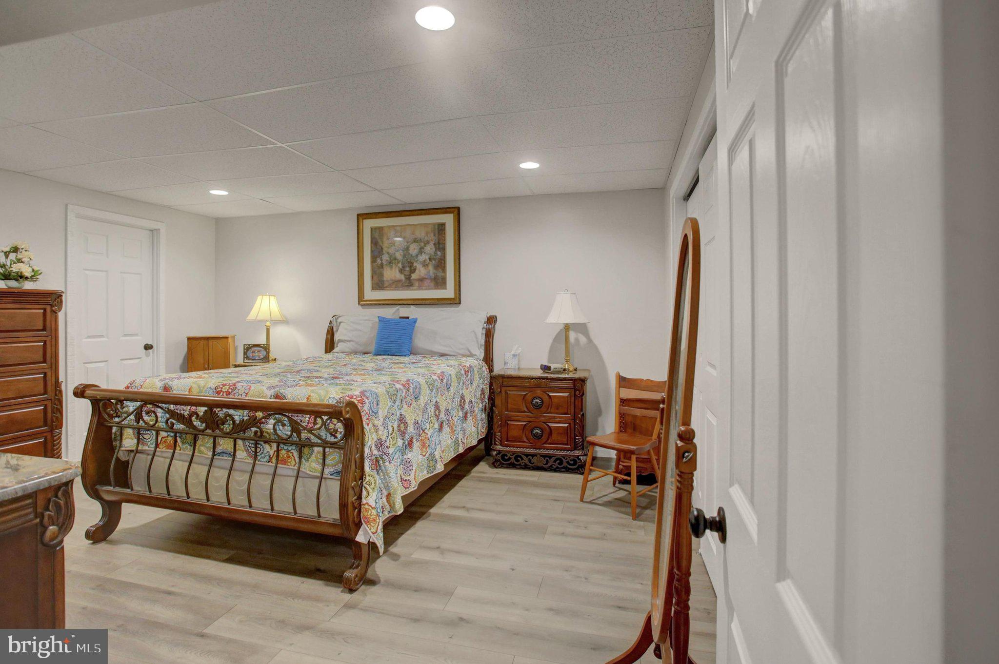 KEEDYSVILLE - Residential