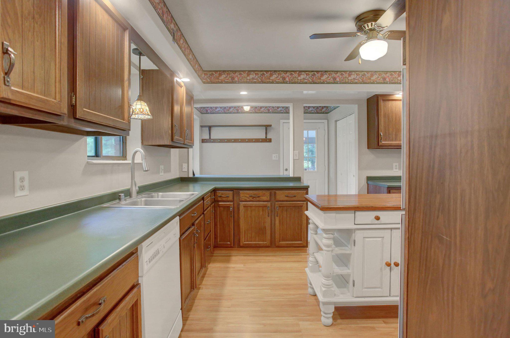 KEEDYSVILLE - Residential