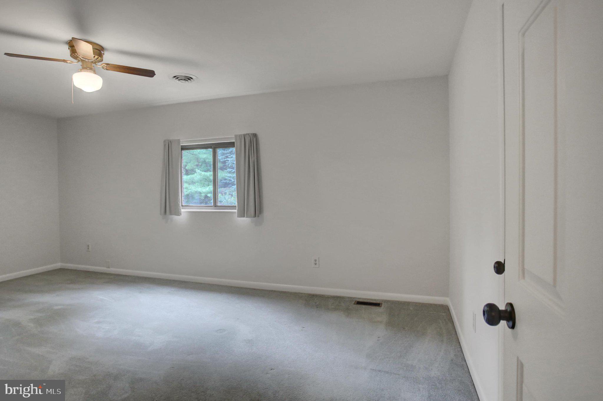 KEEDYSVILLE - Residential