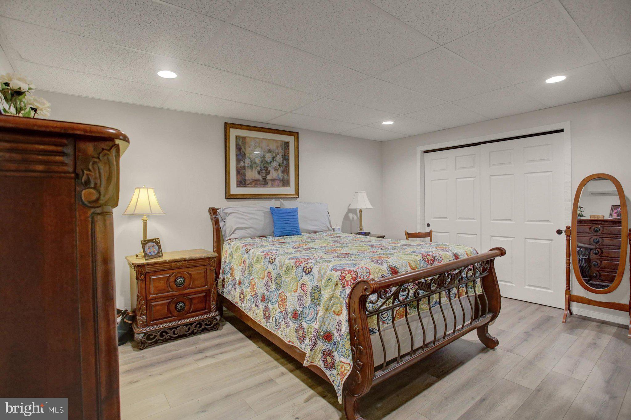 KEEDYSVILLE - Residential
