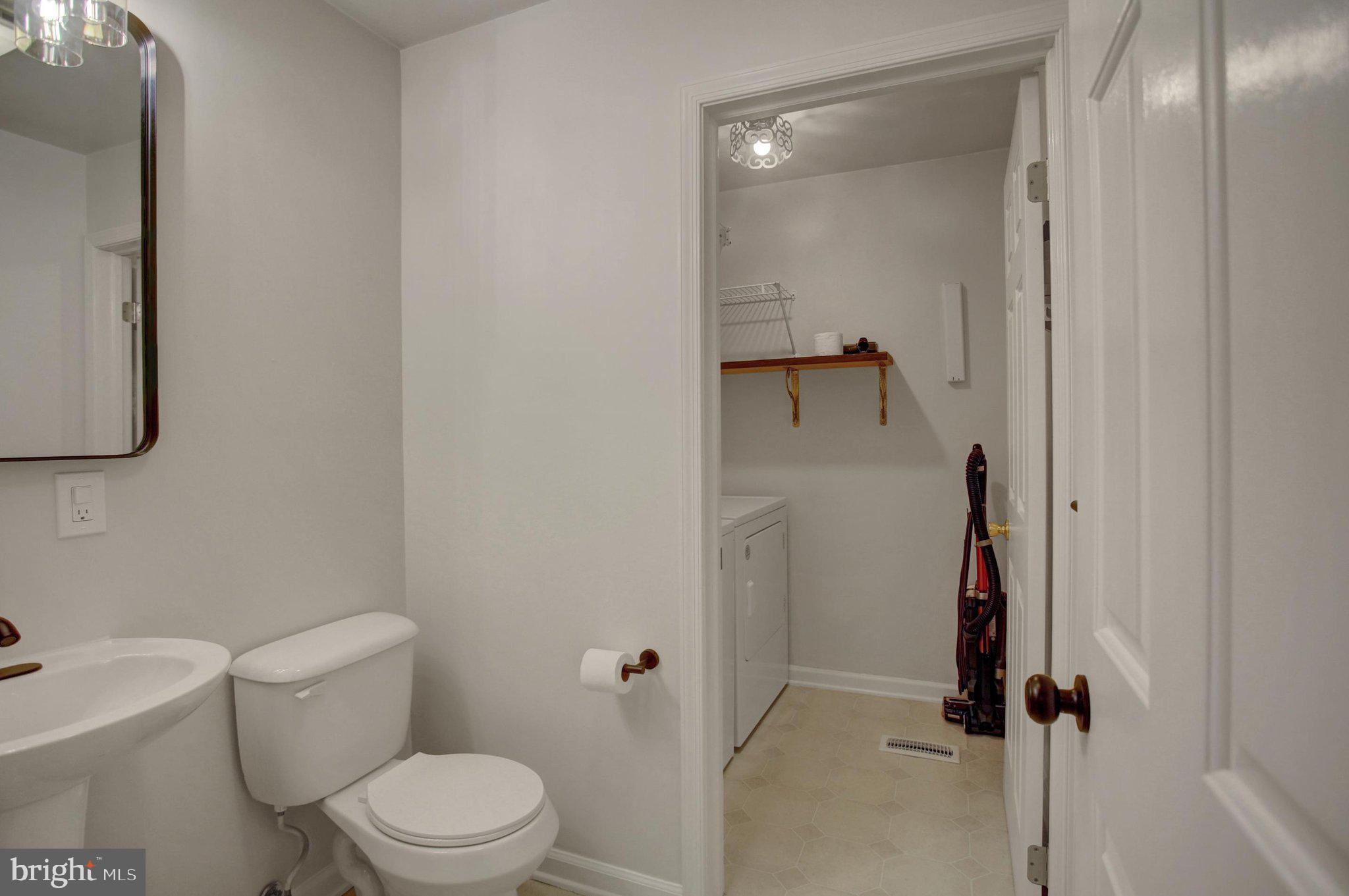KEEDYSVILLE - Residential