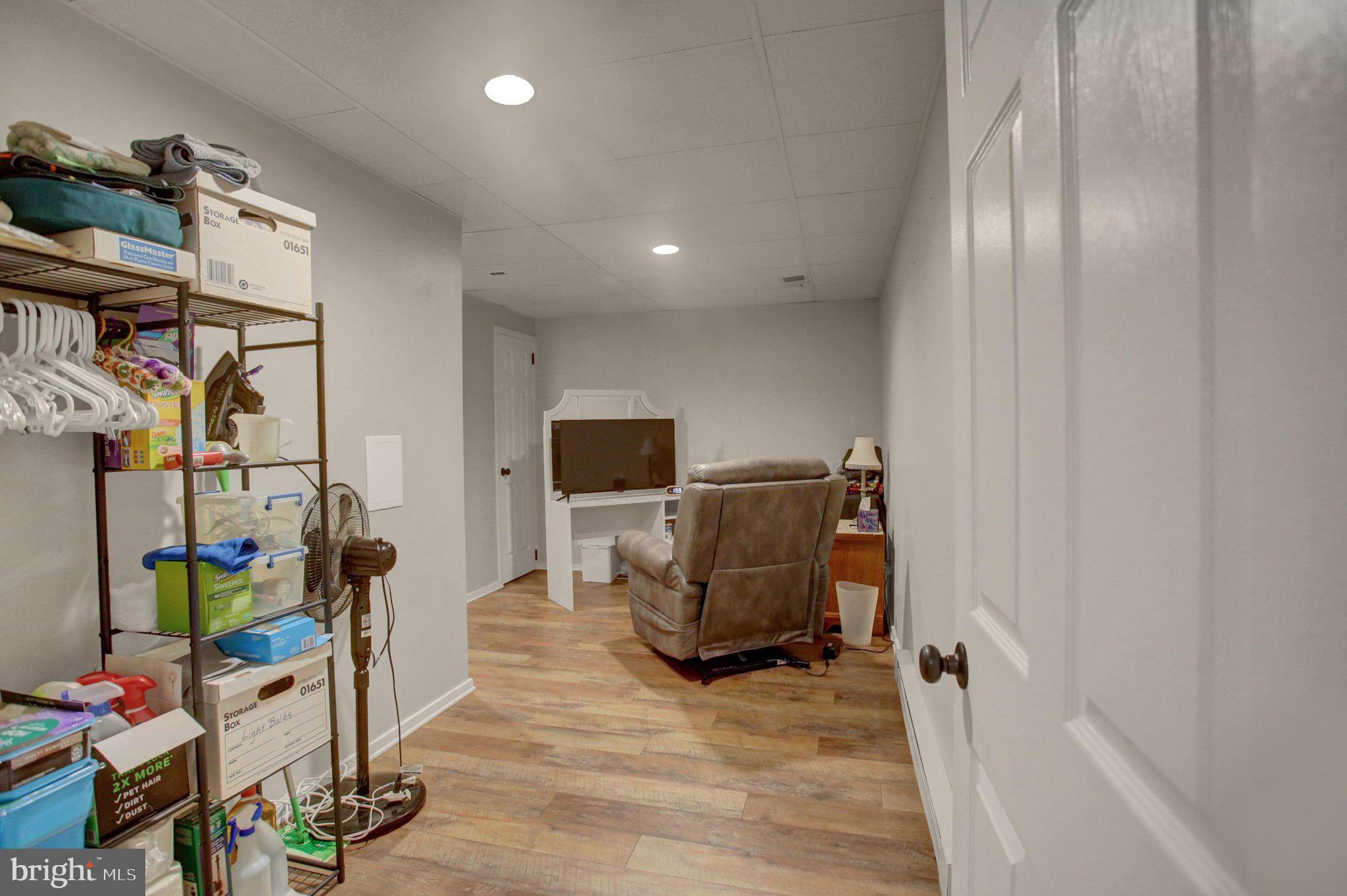 KEEDYSVILLE - Residential