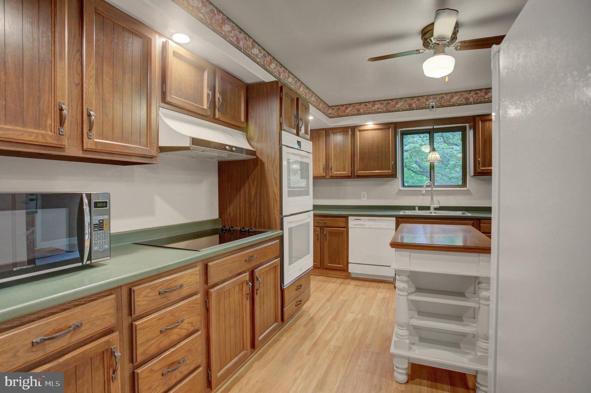 KEEDYSVILLE - Residential
