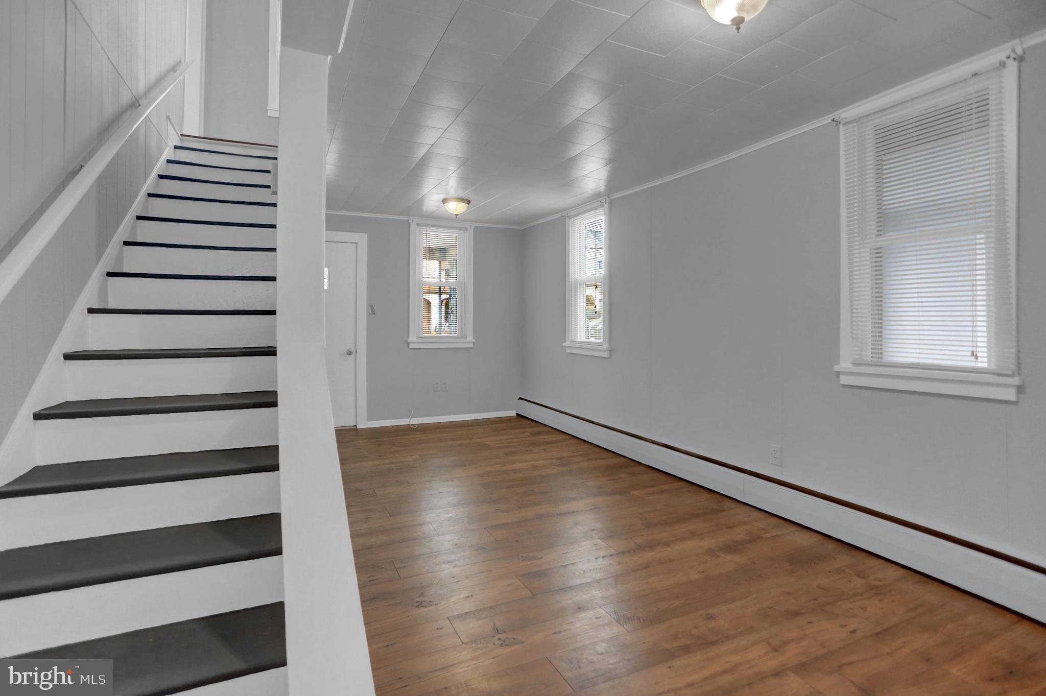 HANOVER - Residential Lease