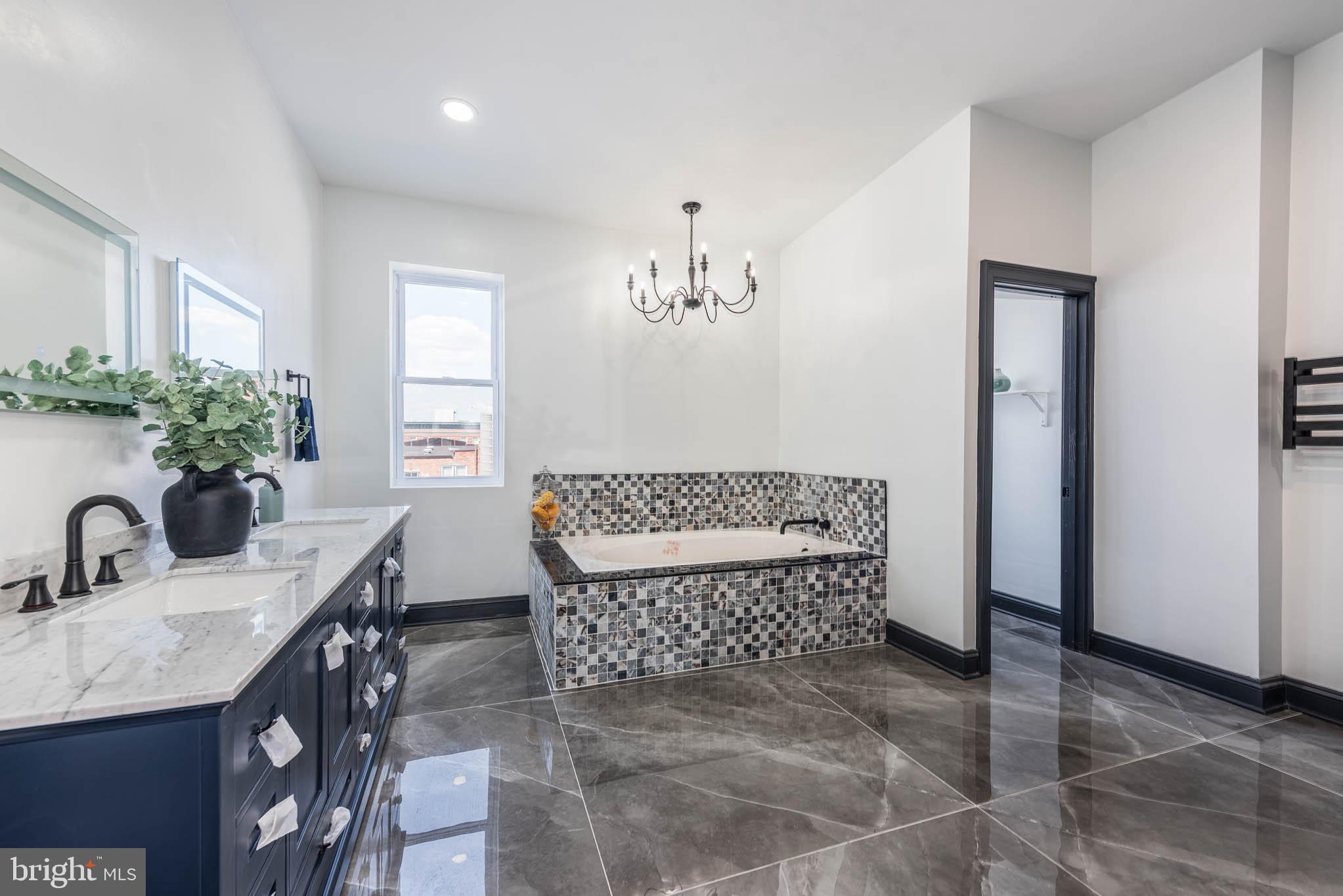 RESERVOIR HILL - Residential