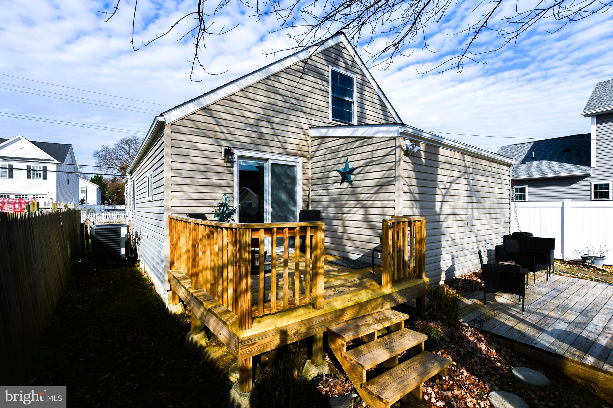 SELBY ON THE BAY - Residential
