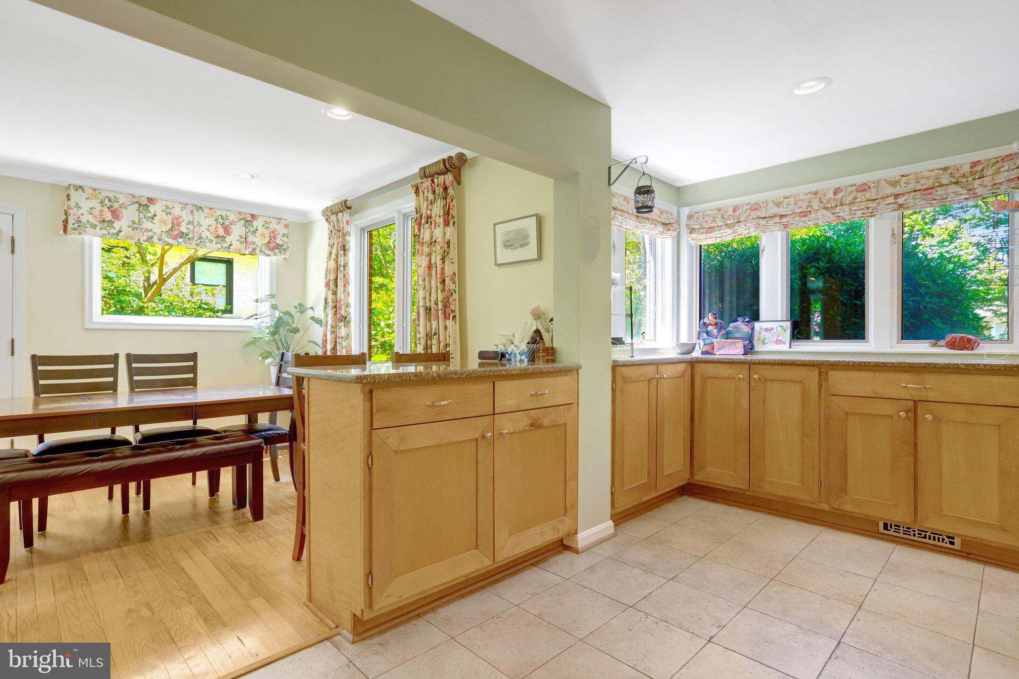 BROADMONT - Residential