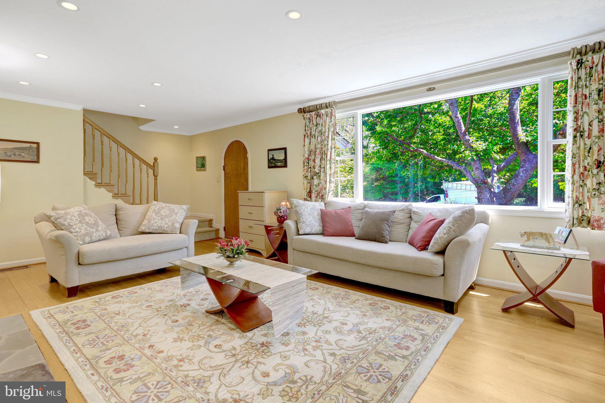 BROADMONT - Residential