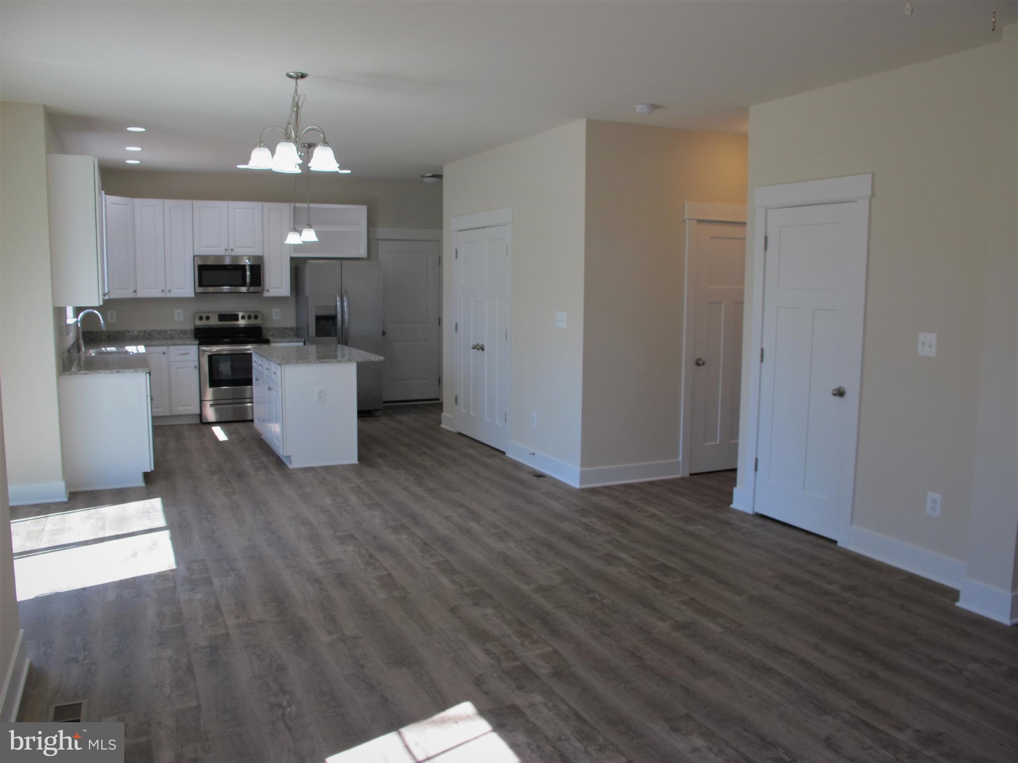 WESTMONT - Residential