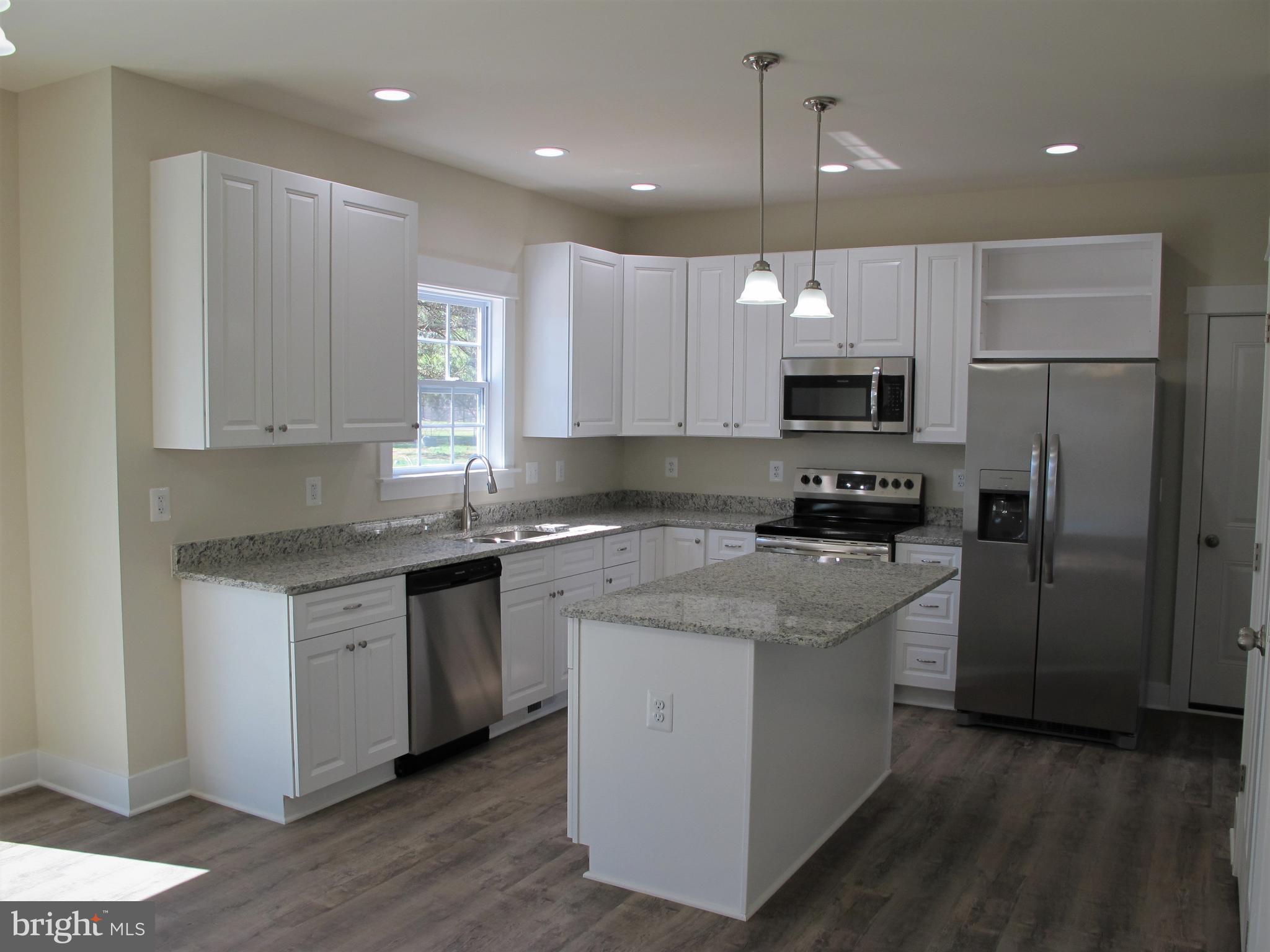 WESTMONT - Residential