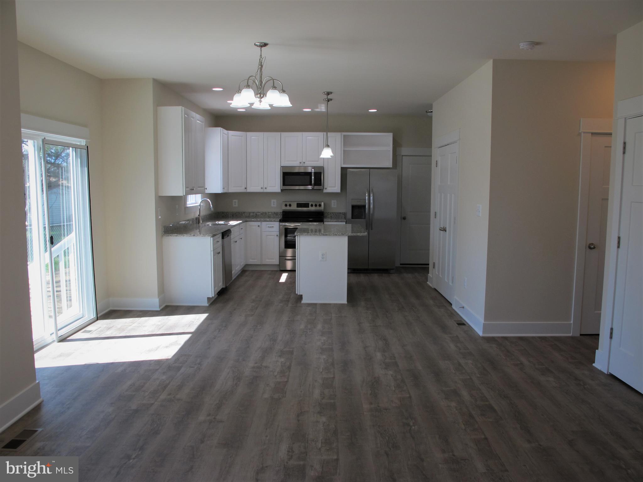 WESTMONT - Residential