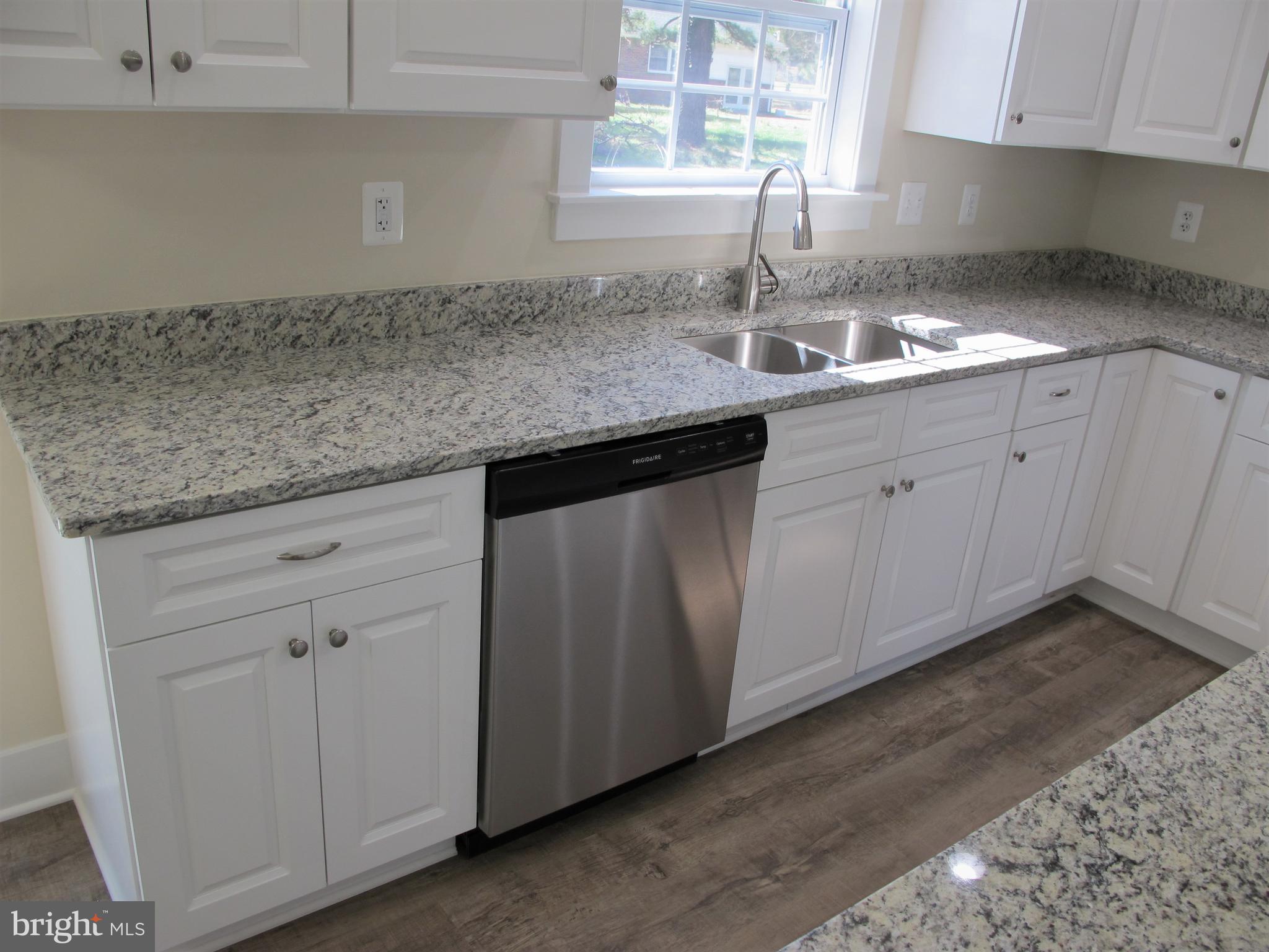 WESTMONT - Residential