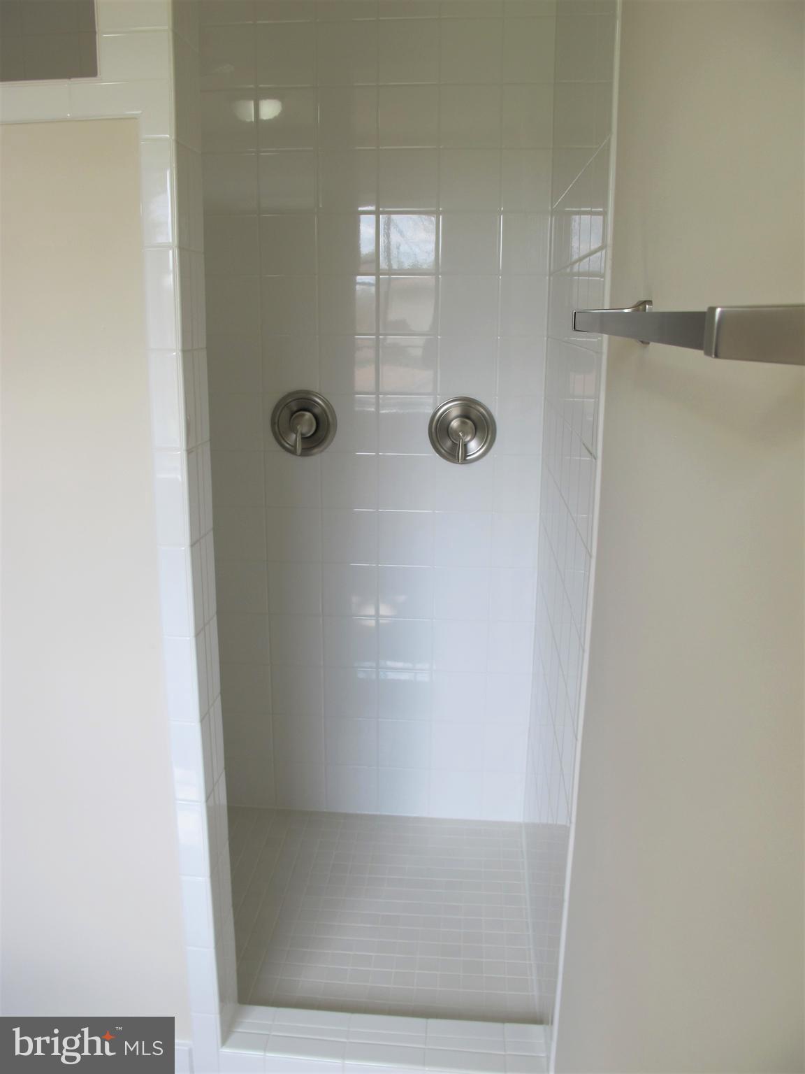 WESTMONT - Residential