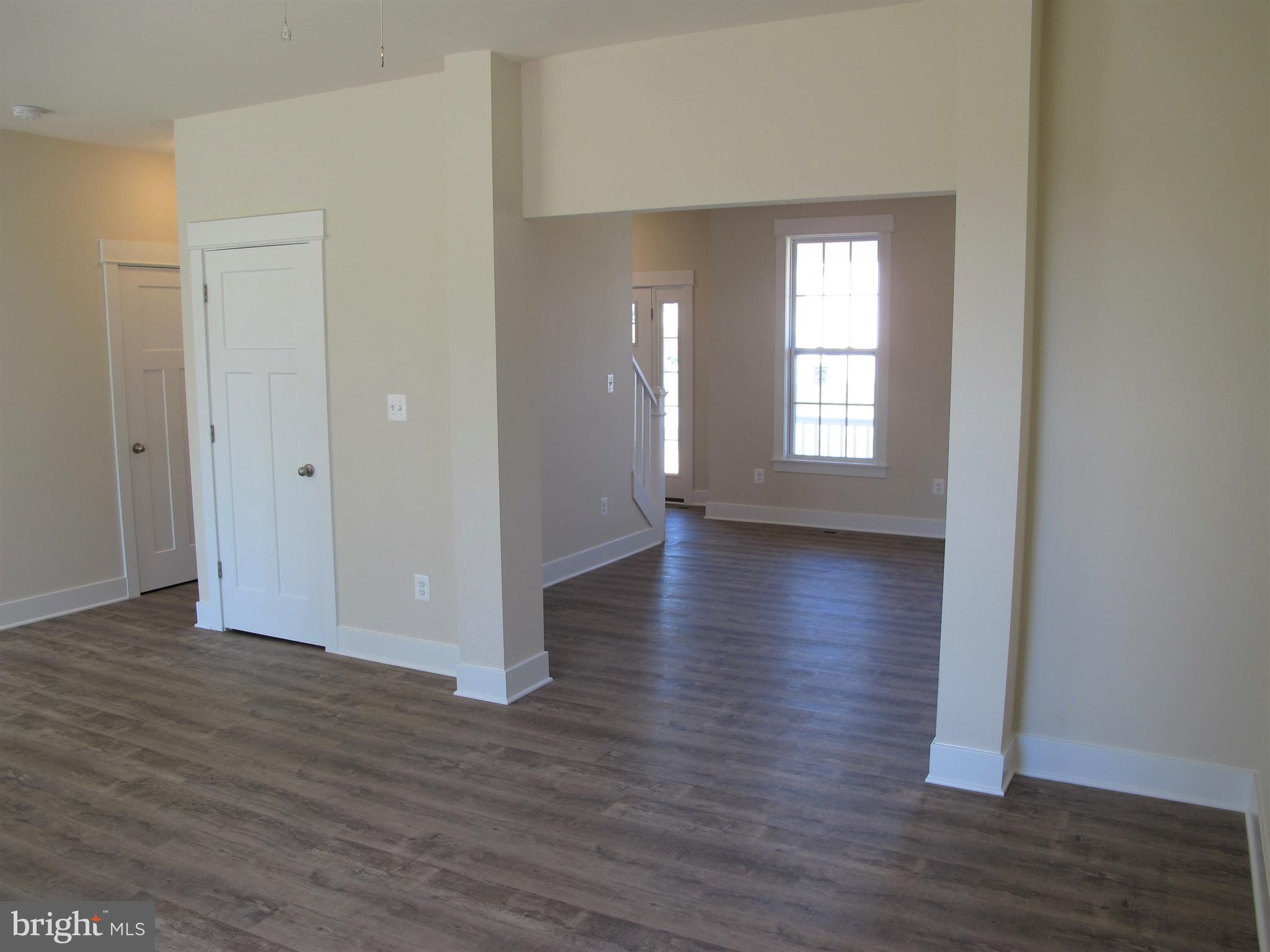 WESTMONT - Residential