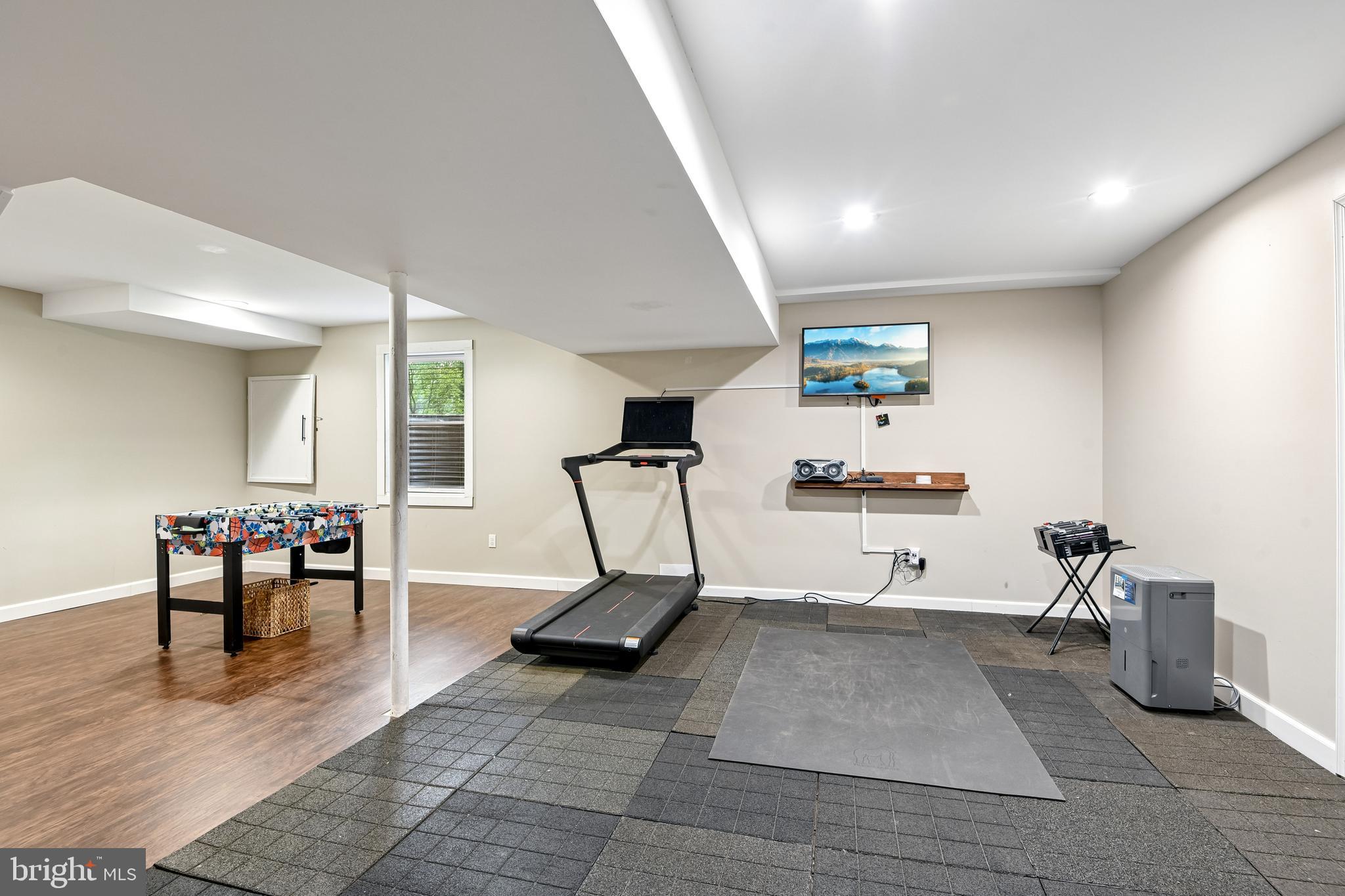 WOODBRIDGE FOREST - Residential