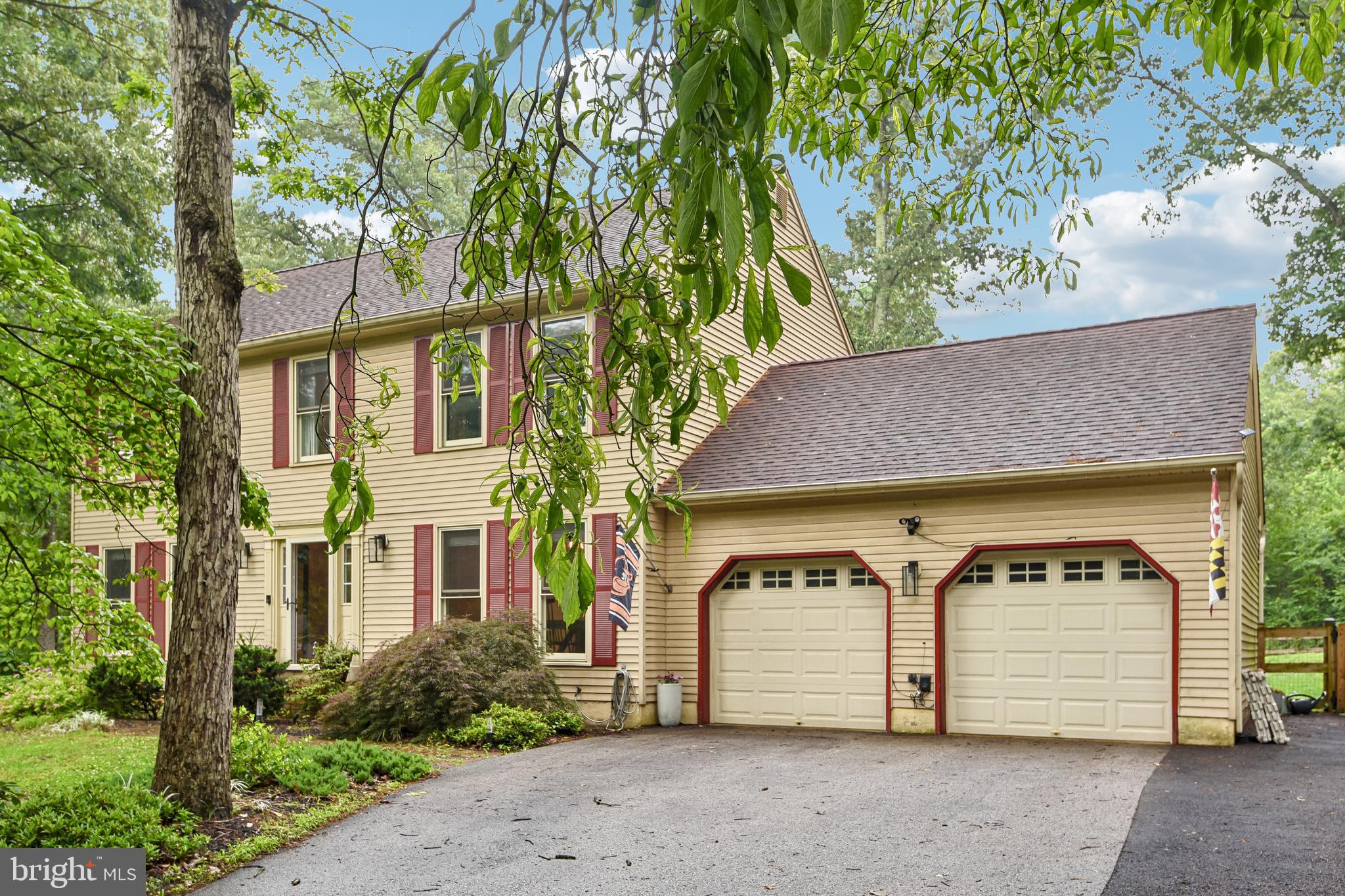 WOODBRIDGE FOREST - Residential