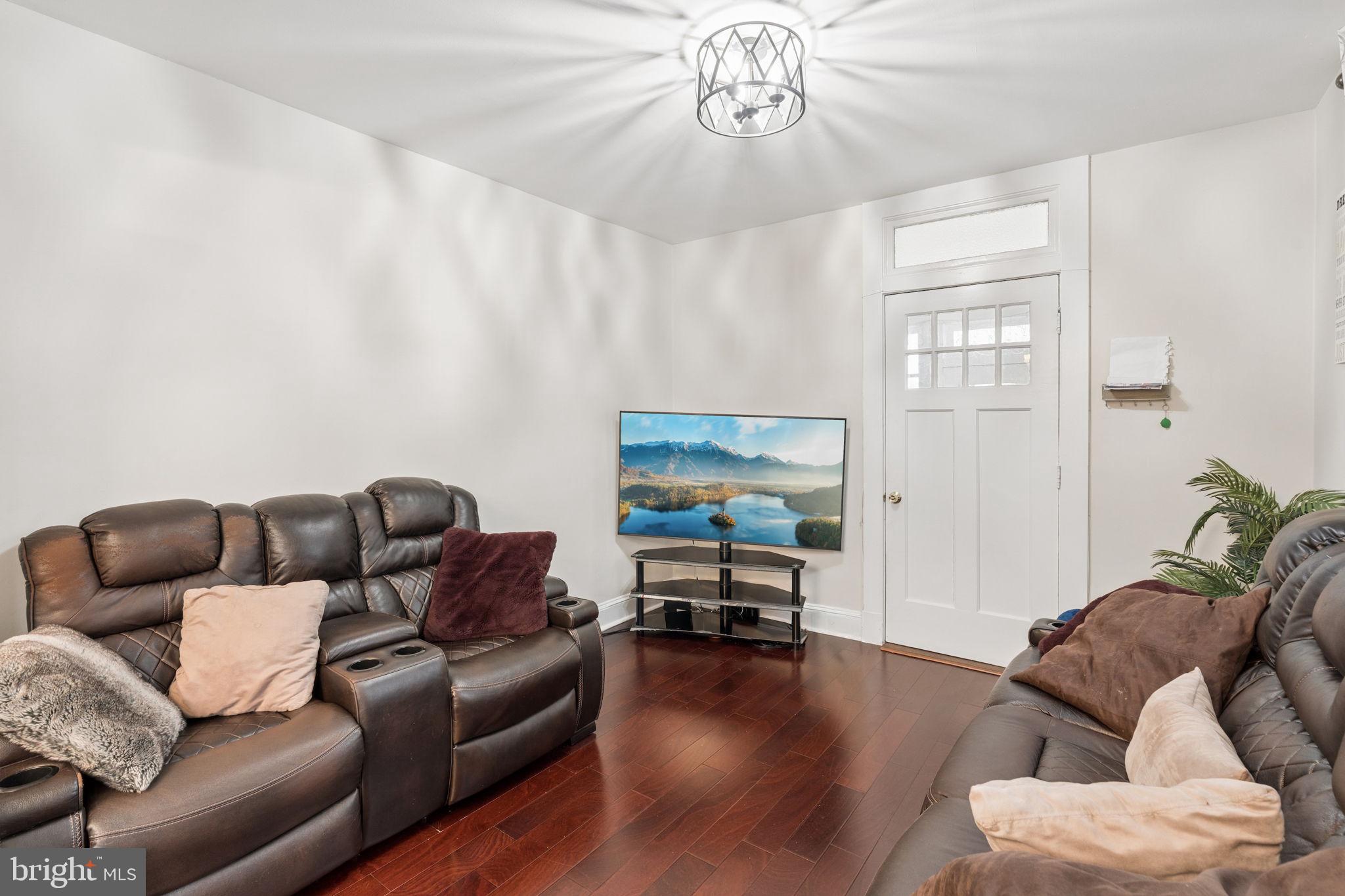 BROOKLYN PARK - Residential