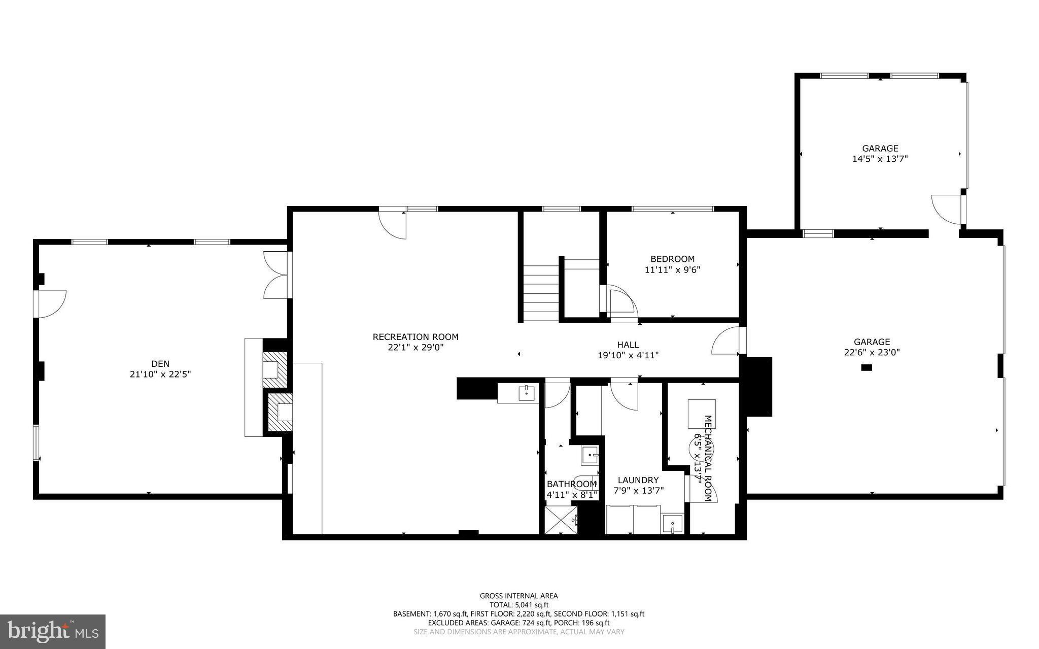 RIVERSIDE MANOR - Residential