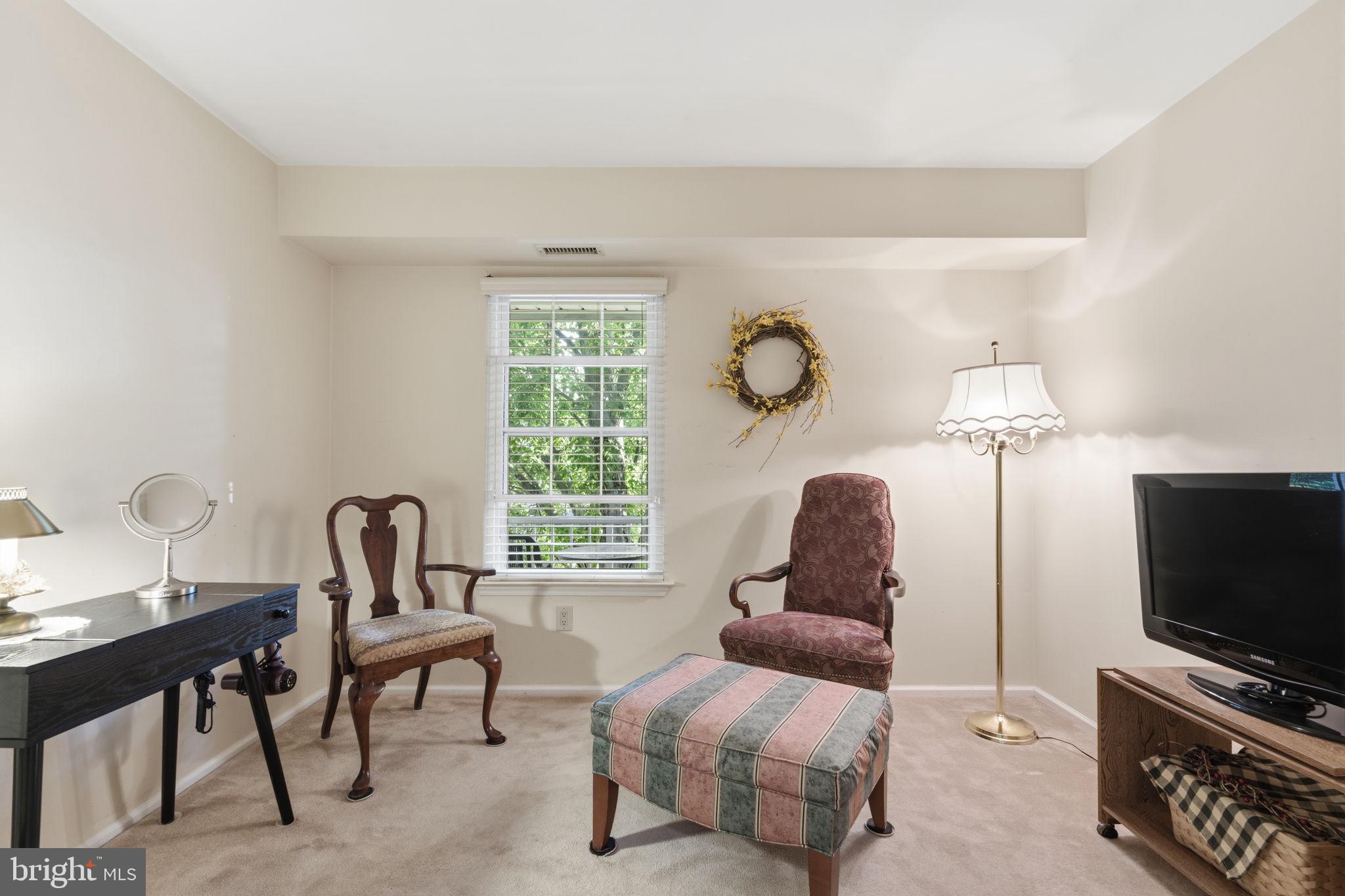 NEWTOWN GRANT - Residential