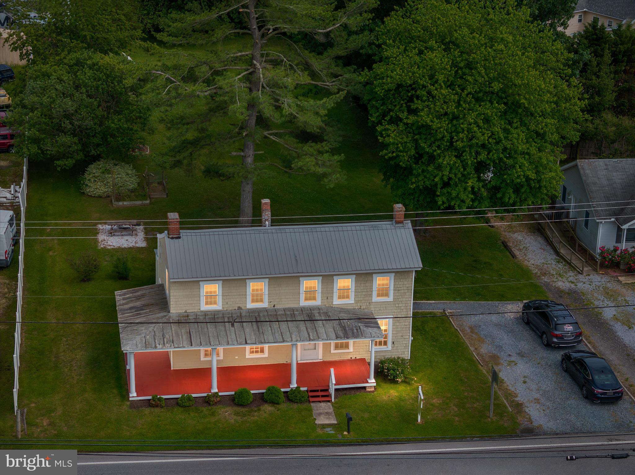 CHURCH HILL - Residential