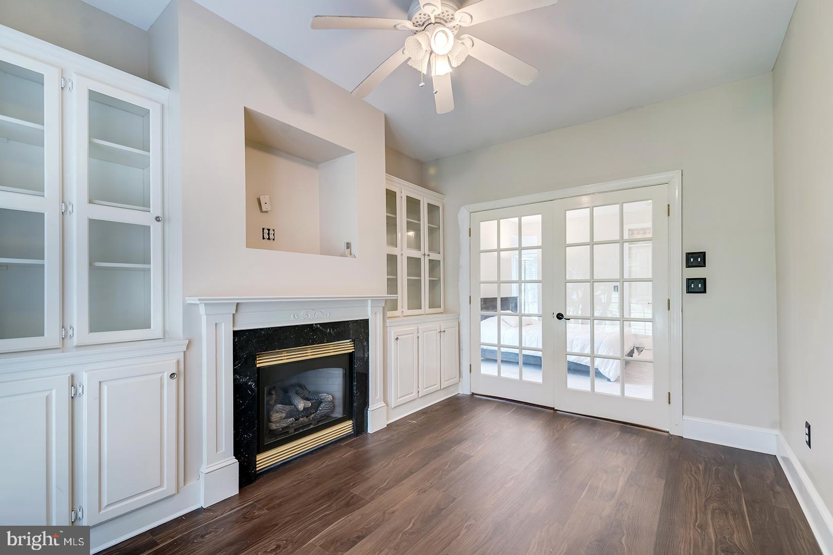 NUTTERS CROSSING - Residential