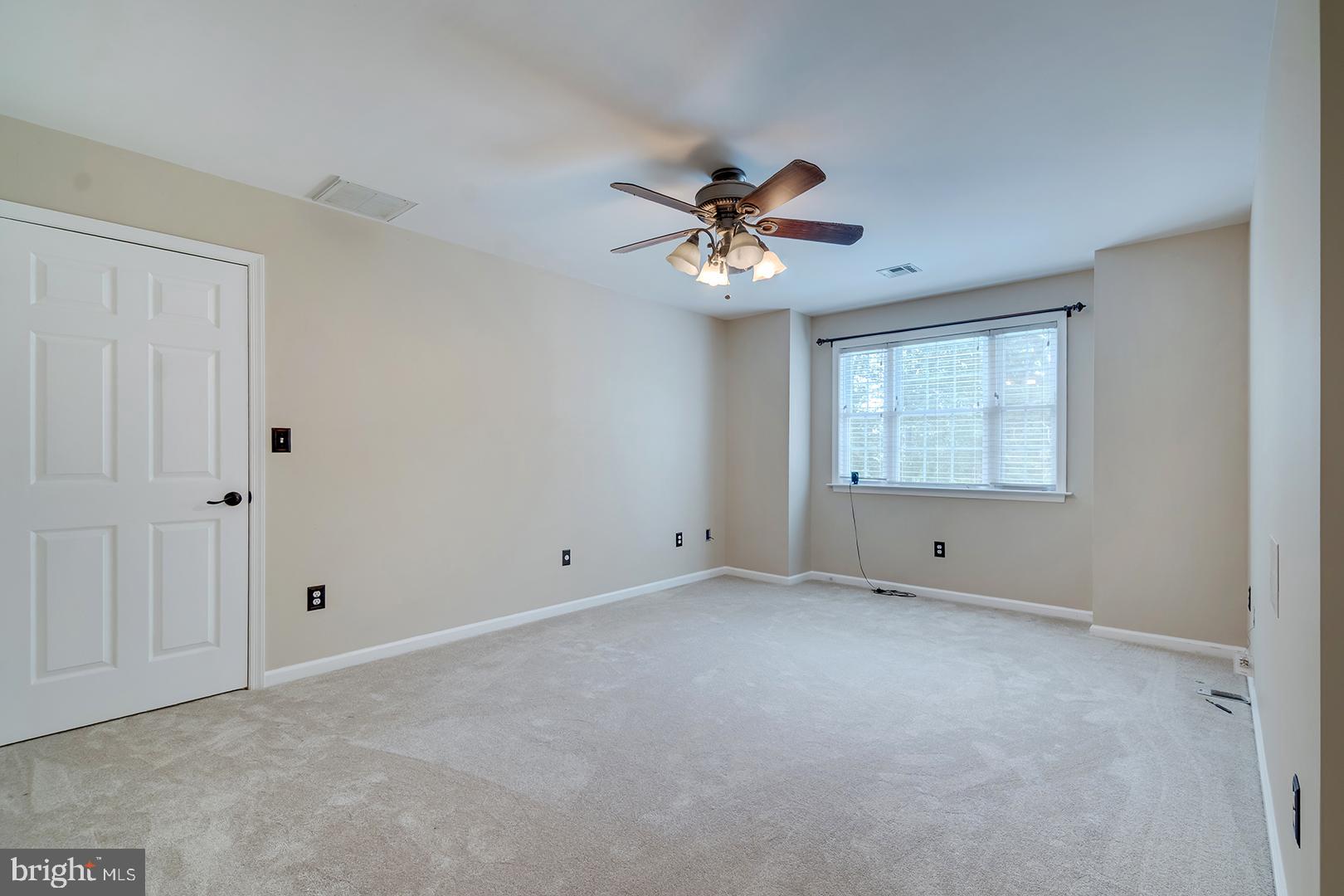 NUTTERS CROSSING - Residential