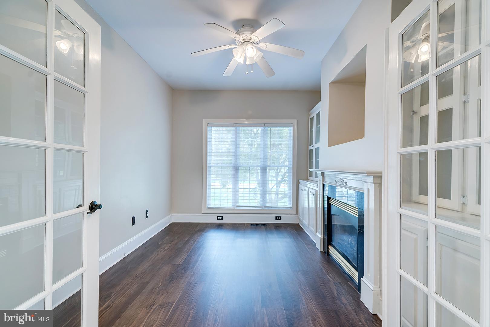 NUTTERS CROSSING - Residential