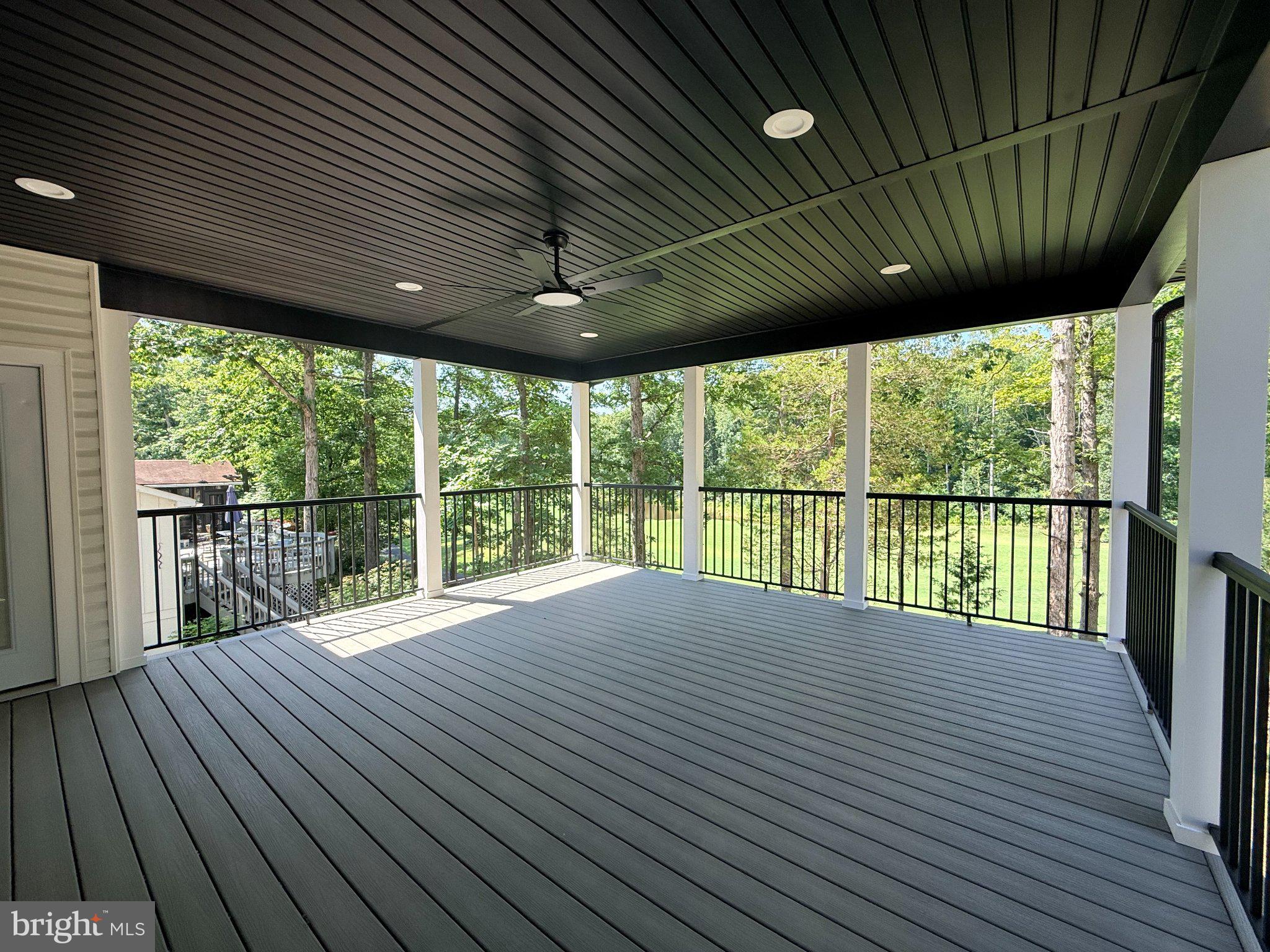 LAKE OF THE WOODS - Residential