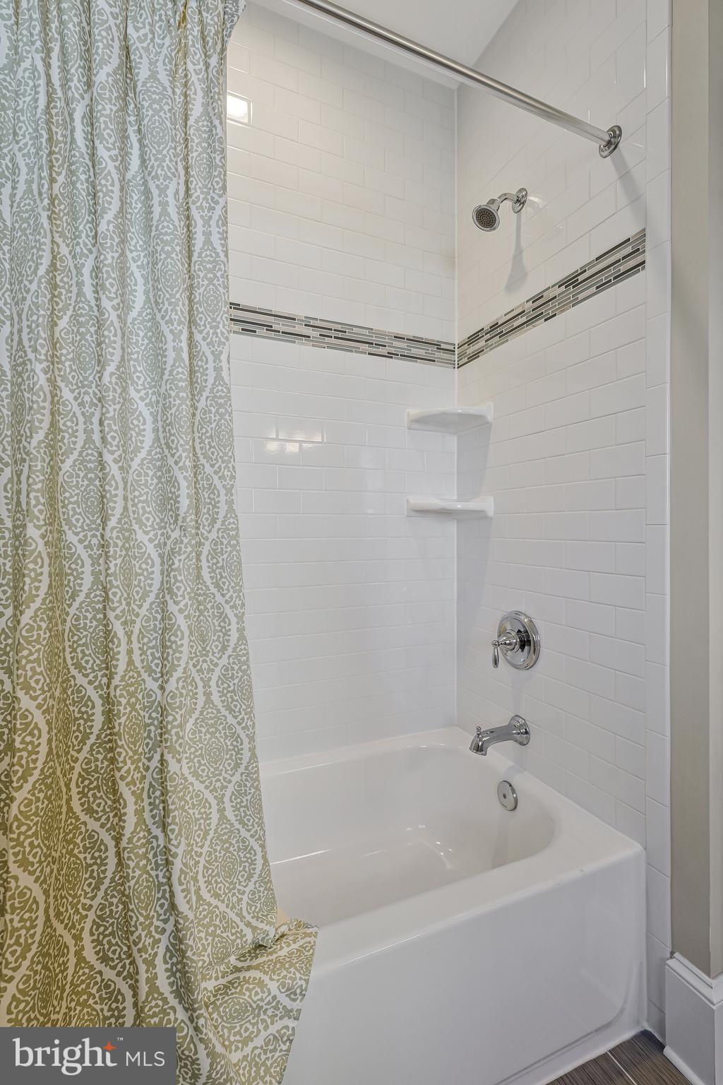 WESTMORE GARDENS - Residential Lease