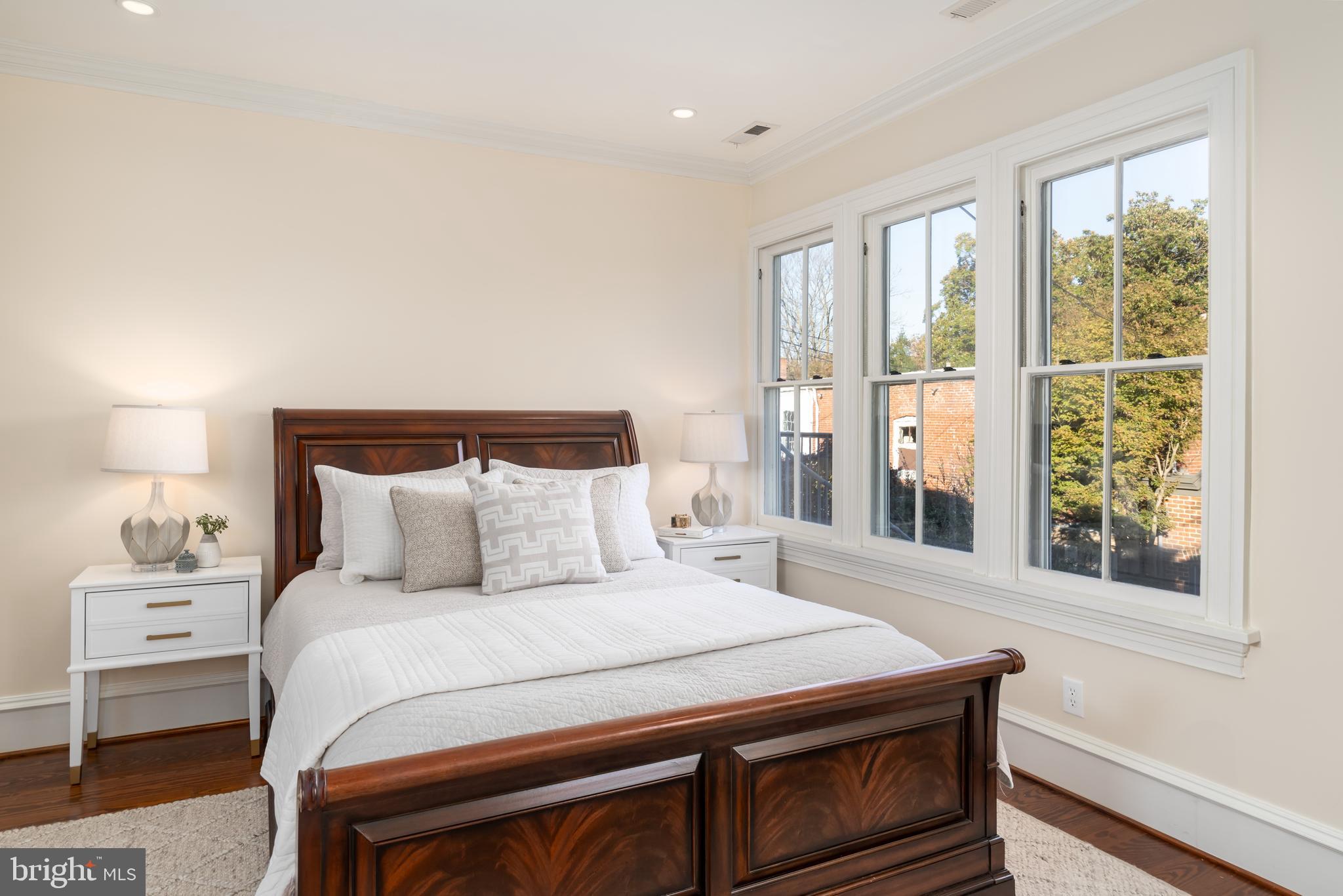 GEORGETOWN - Residential