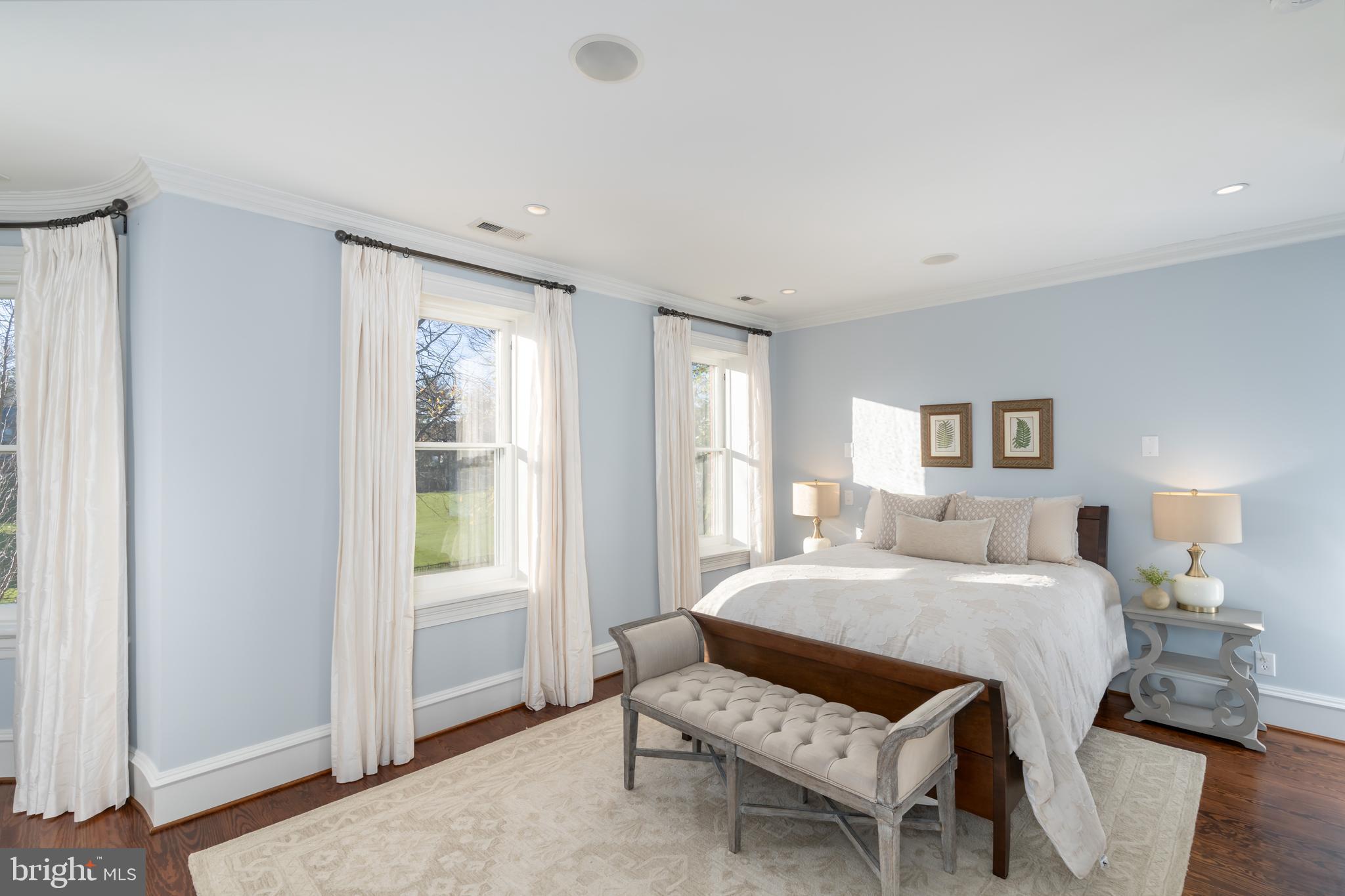 GEORGETOWN - Residential