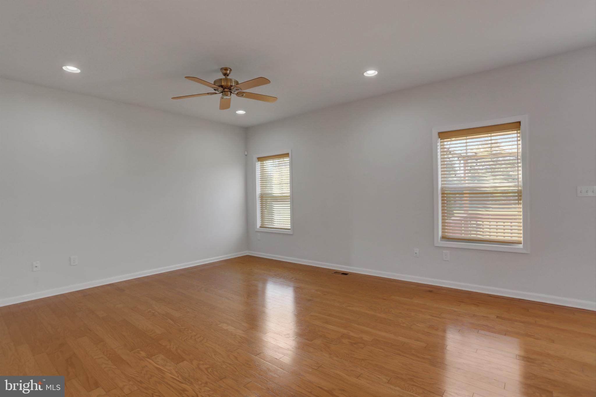 DEERFIELD - Residential