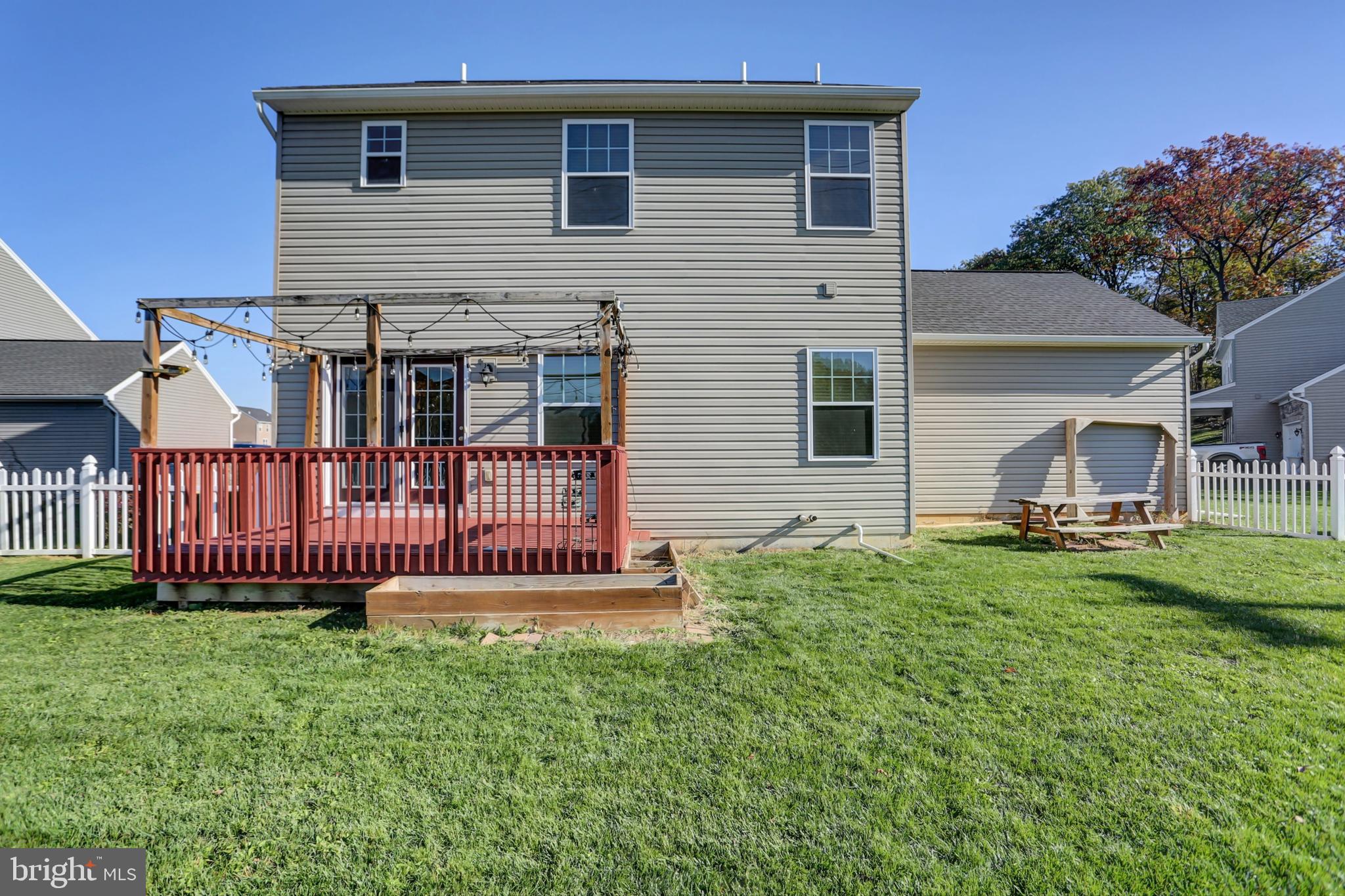 DEERFIELD - Residential