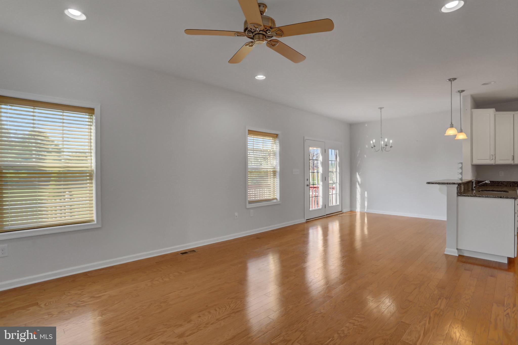 DEERFIELD - Residential