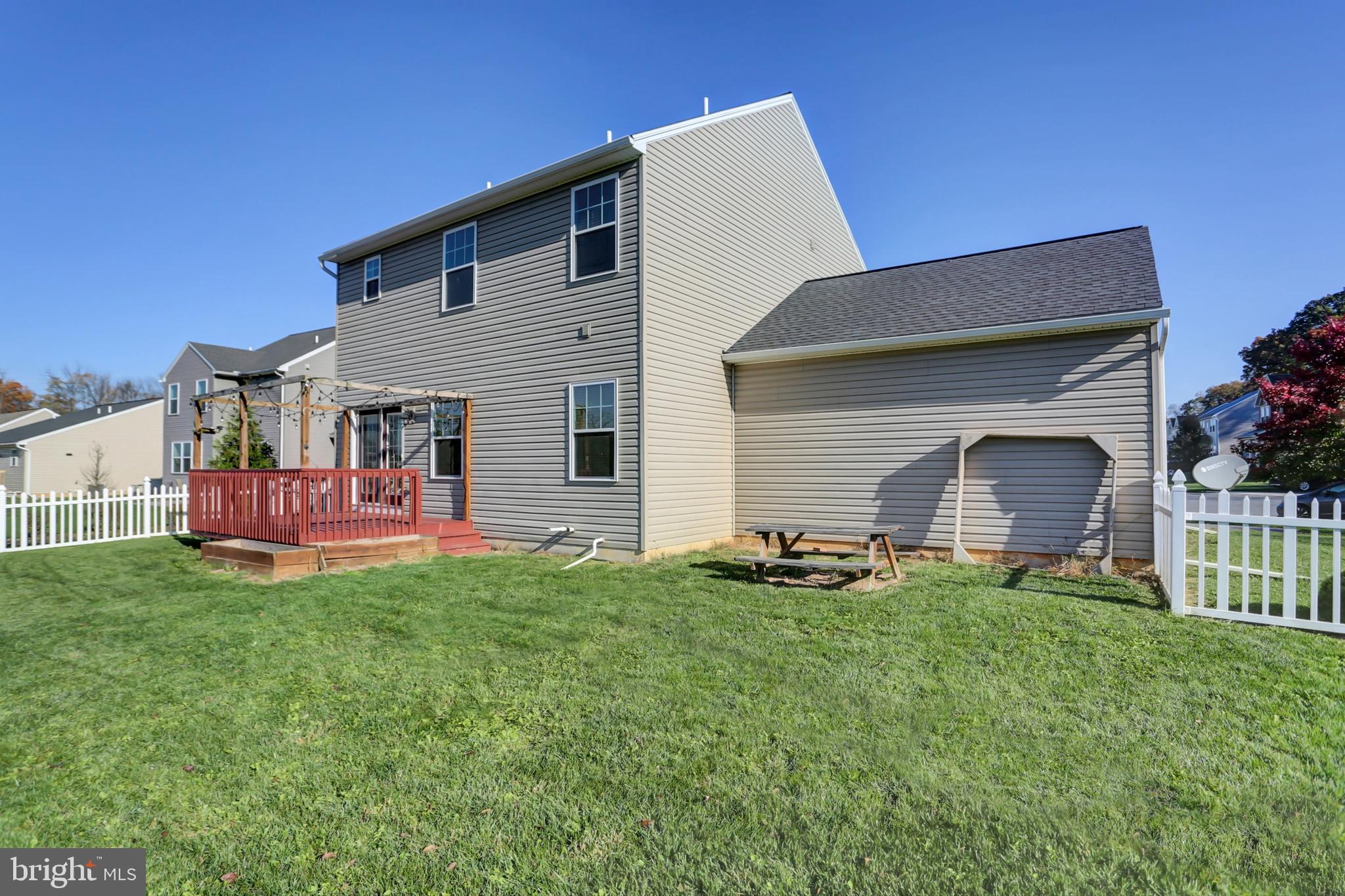 DEERFIELD - Residential