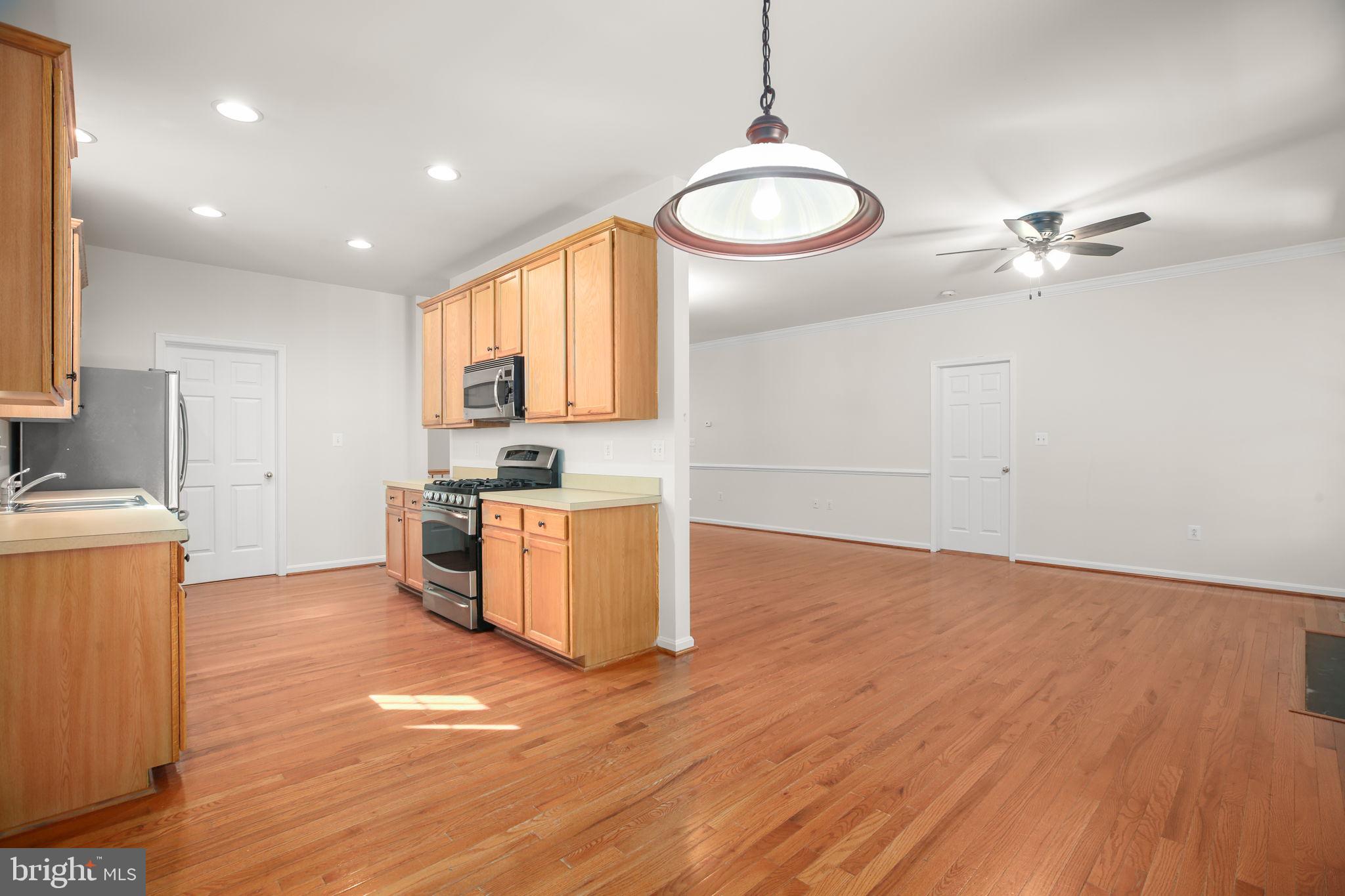 SOMERSET - Residential