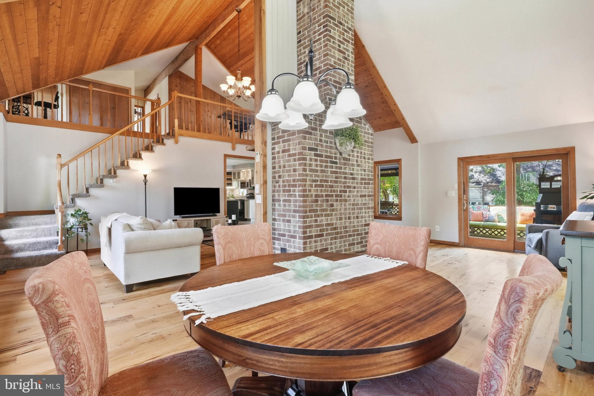 MAGOTHY SHORES - Residential