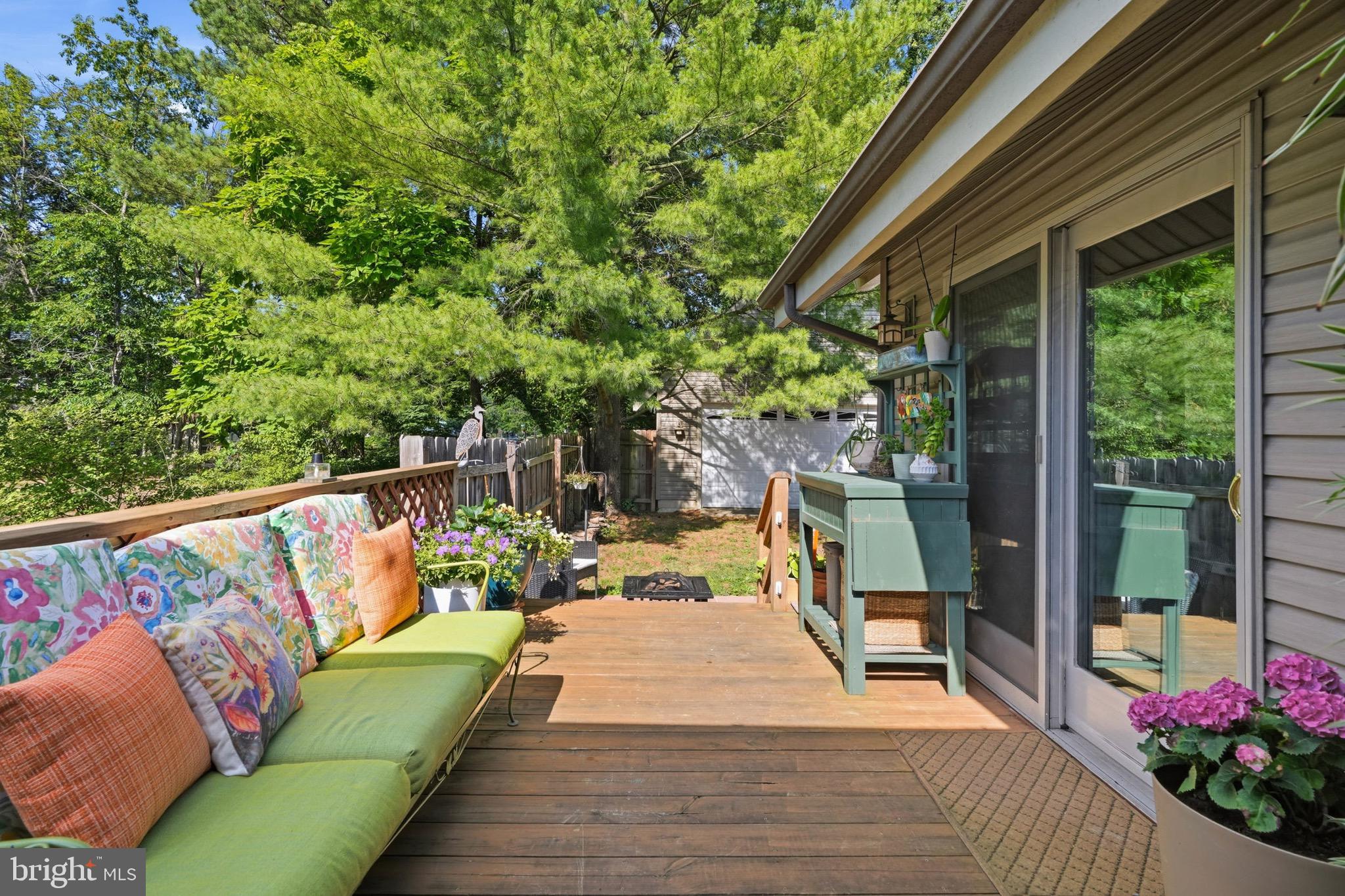 MAGOTHY SHORES - Residential